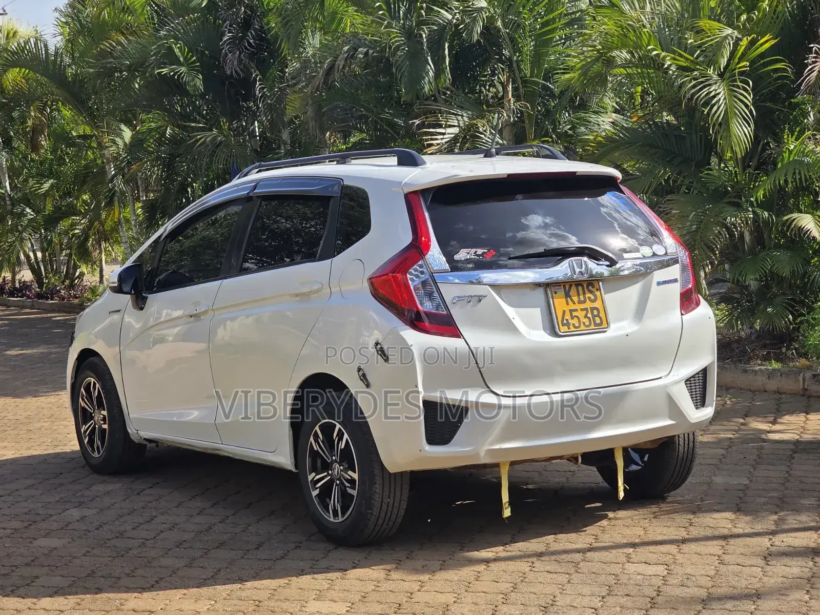 Honda Fit 2017 White