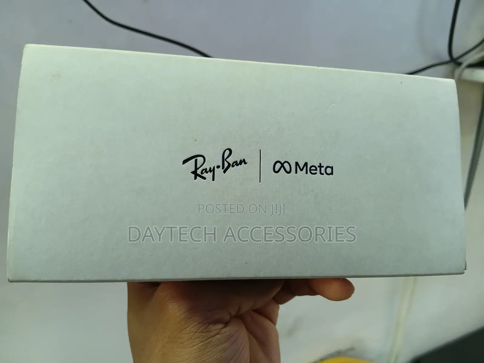This Is a Ray-Ban Meta Wayfarer Smart Glasses Box.