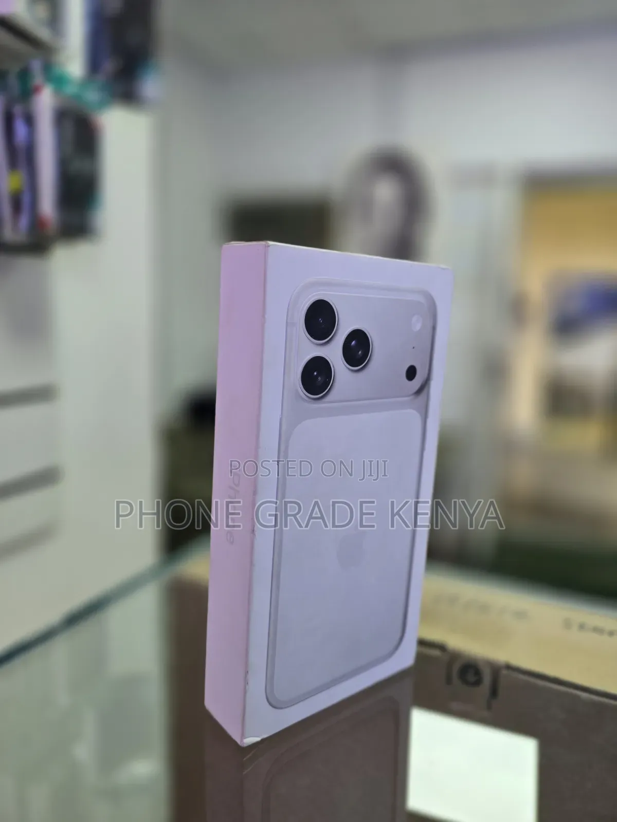 New Apple iPhone 17 Pro Max 512 GB White