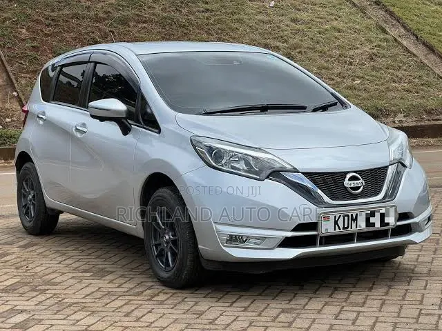 Headlamp Nissan Note Letter D Ichikoh 1934 Non Xenon