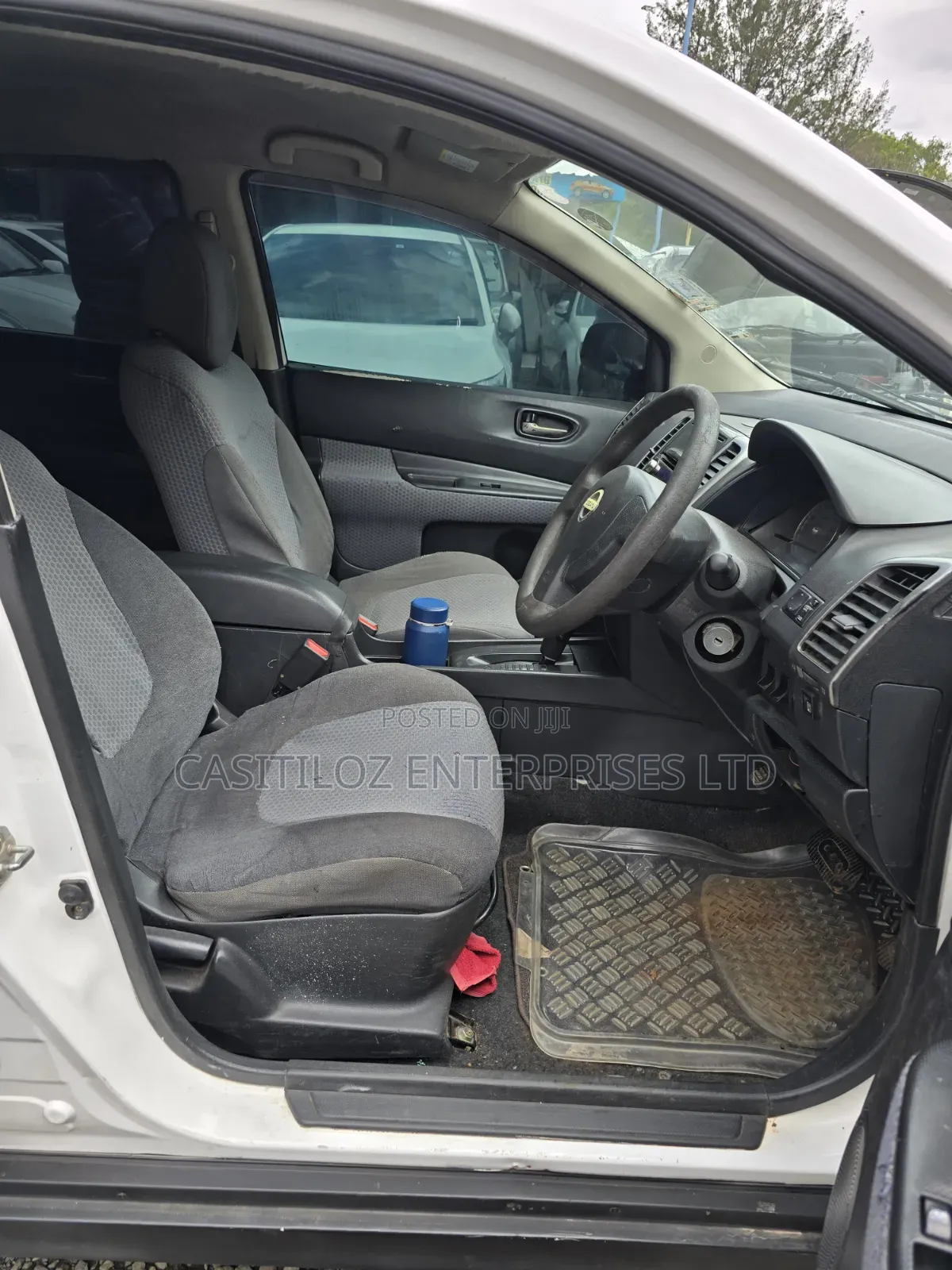Nissan Wingroad 2010 White
