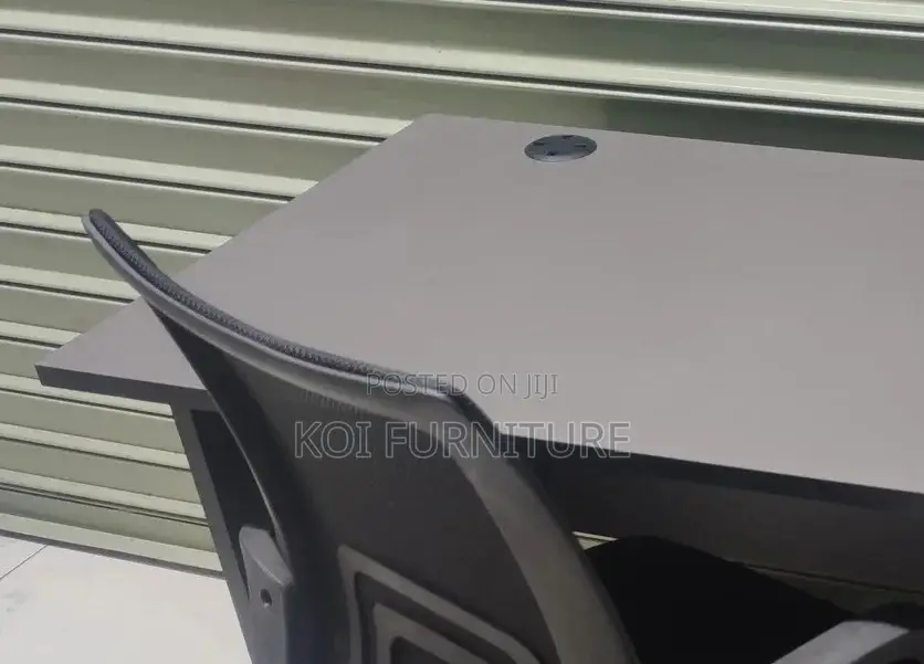 Office Desk; Comfort Home Office Desk for Working Sessions