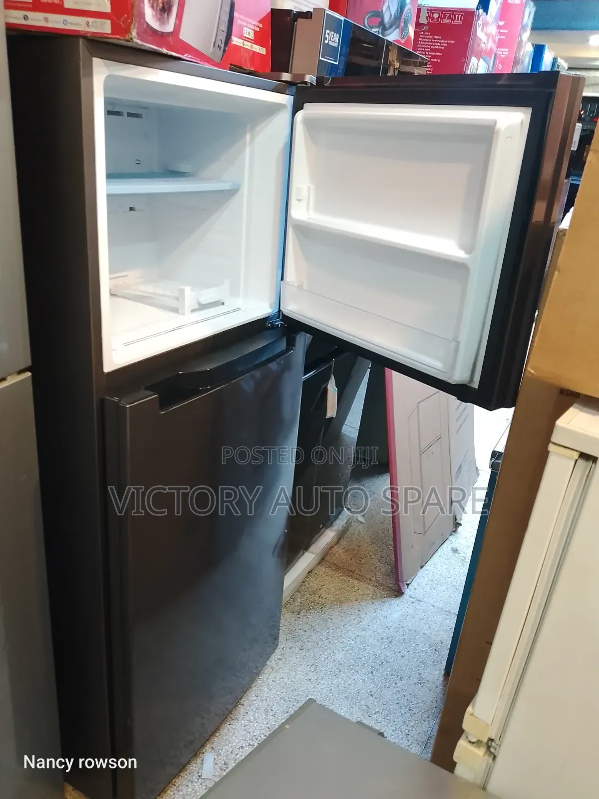 Samsung Fridge (Gray)