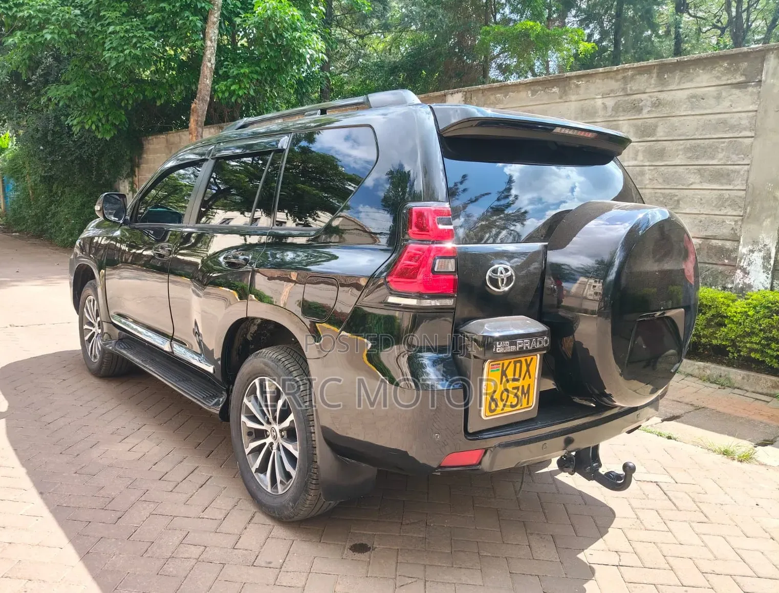Toyota Land Cruiser Prado 2016 Matt Black