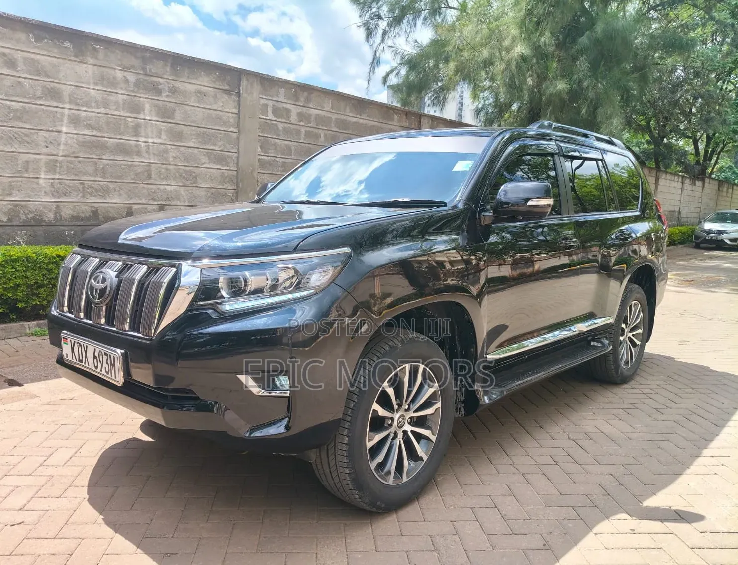 Toyota Land Cruiser Prado 2016 Matt Black