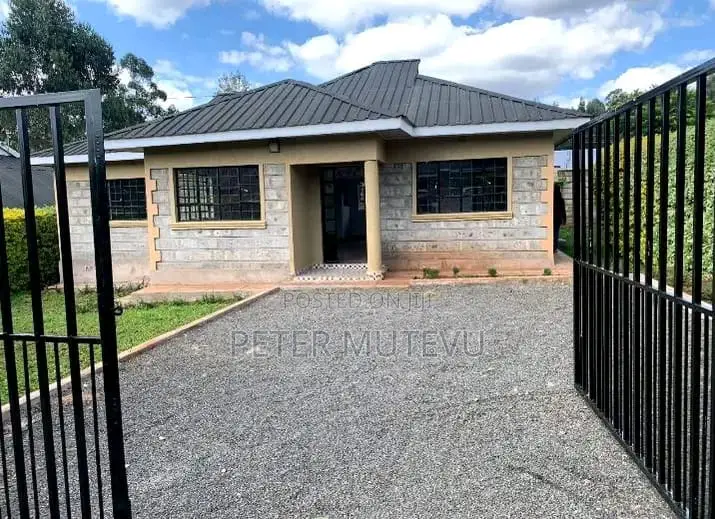 3bdrm Bungalow in Ngong CBD for sale