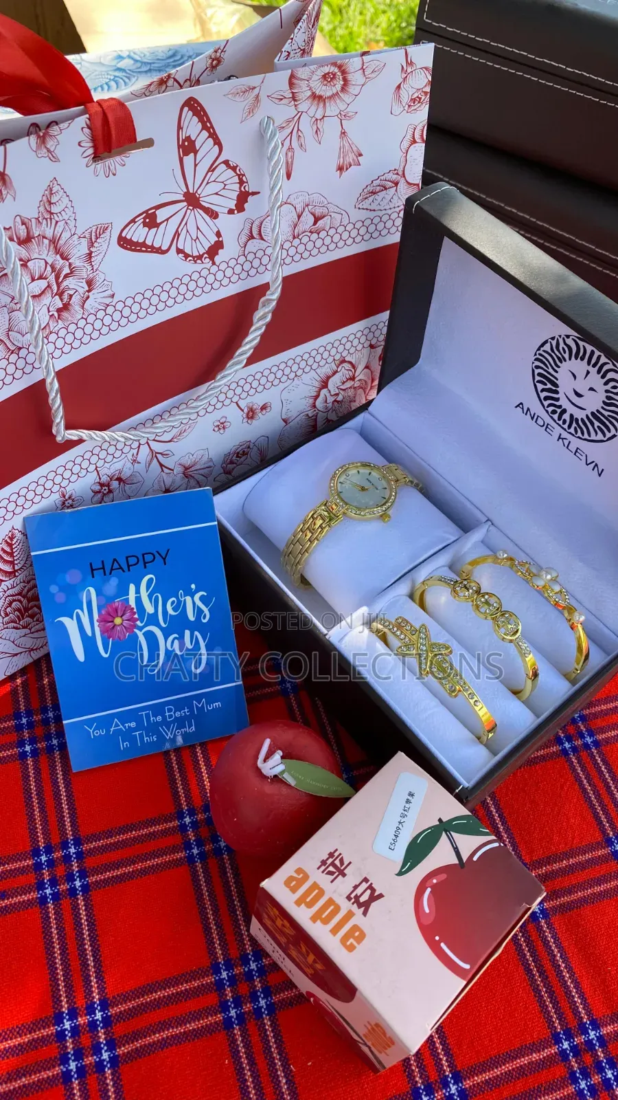 Ande Klevn and Scented Candle Mother's Day Gift Set