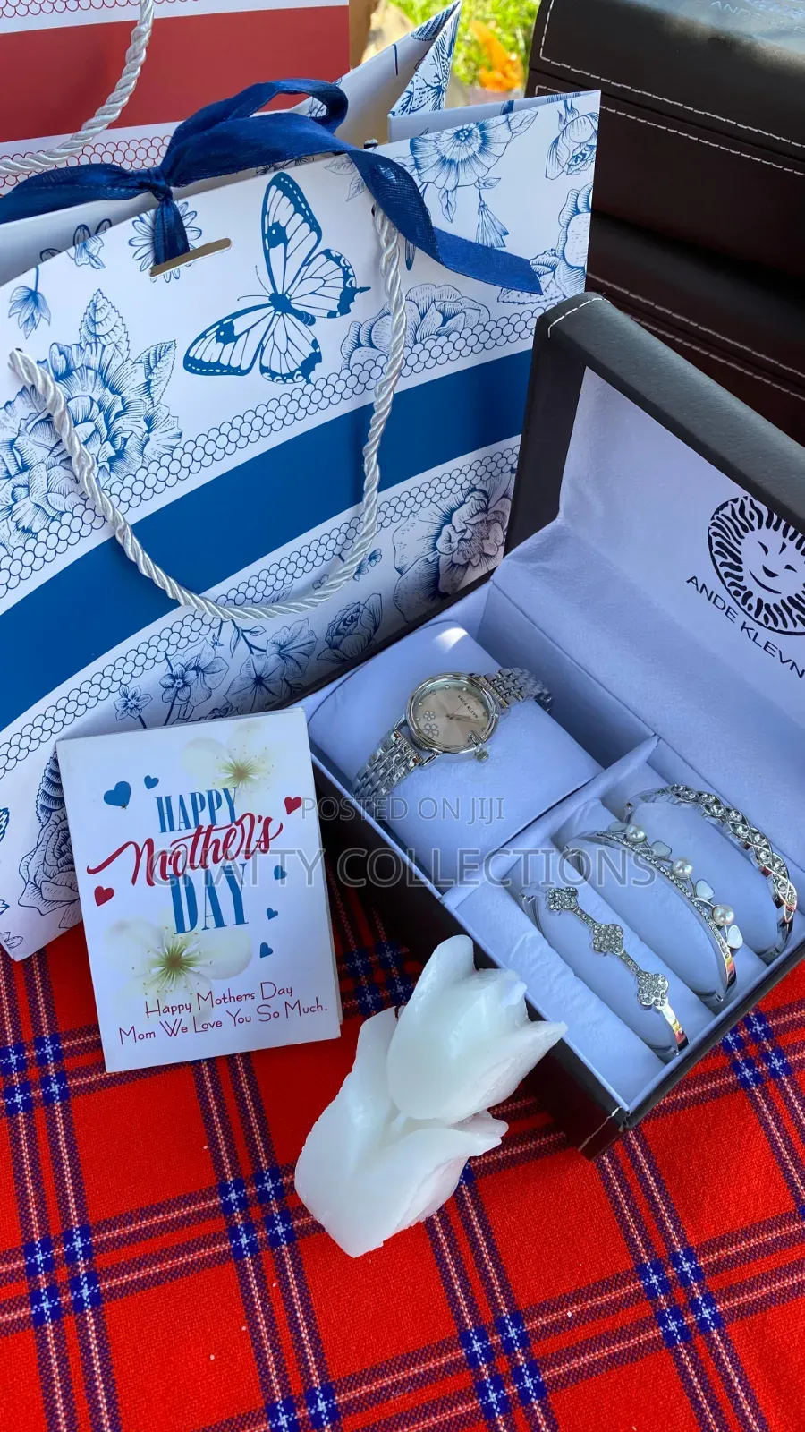 Ande Klevn and Scented Candle Mother's Day Gift Set