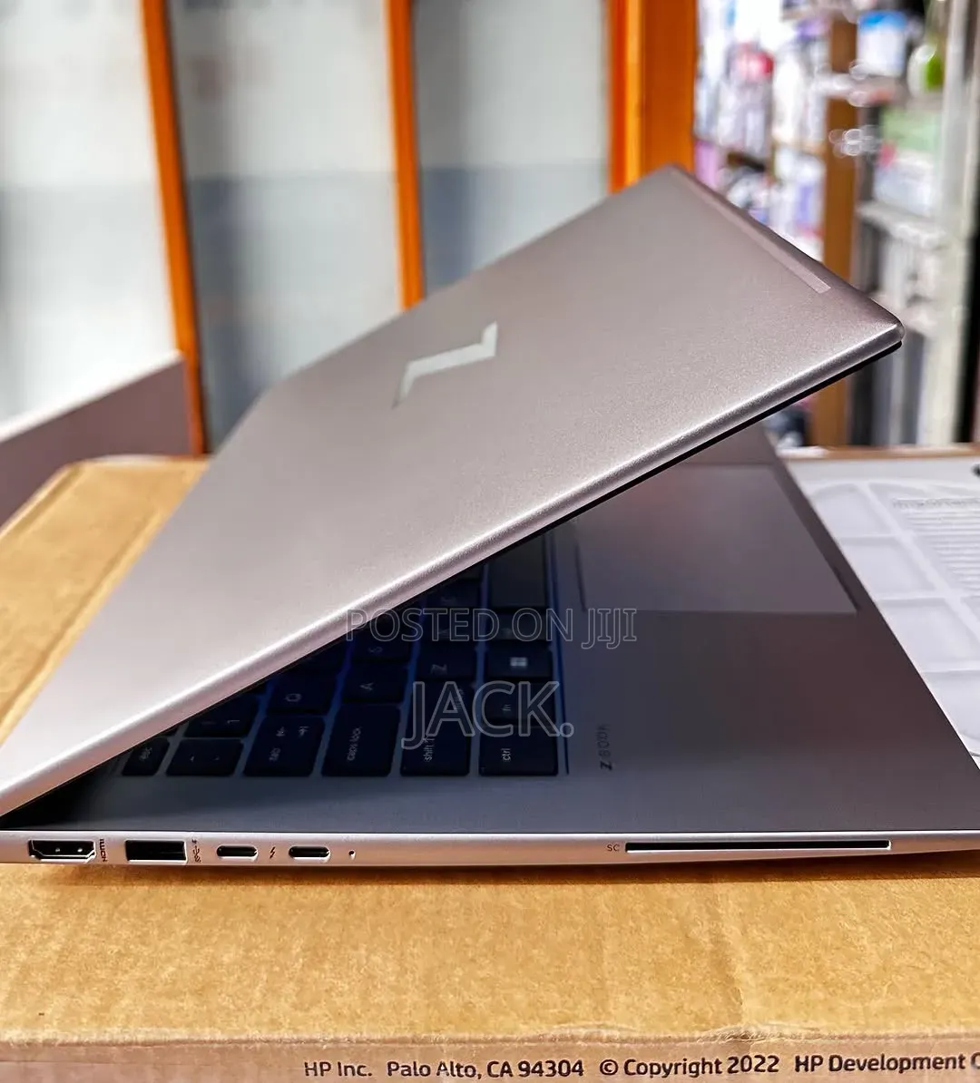 Laptop HP ZBook Firefly 16inch G9 16GB Intel Core i7 SSD 1T