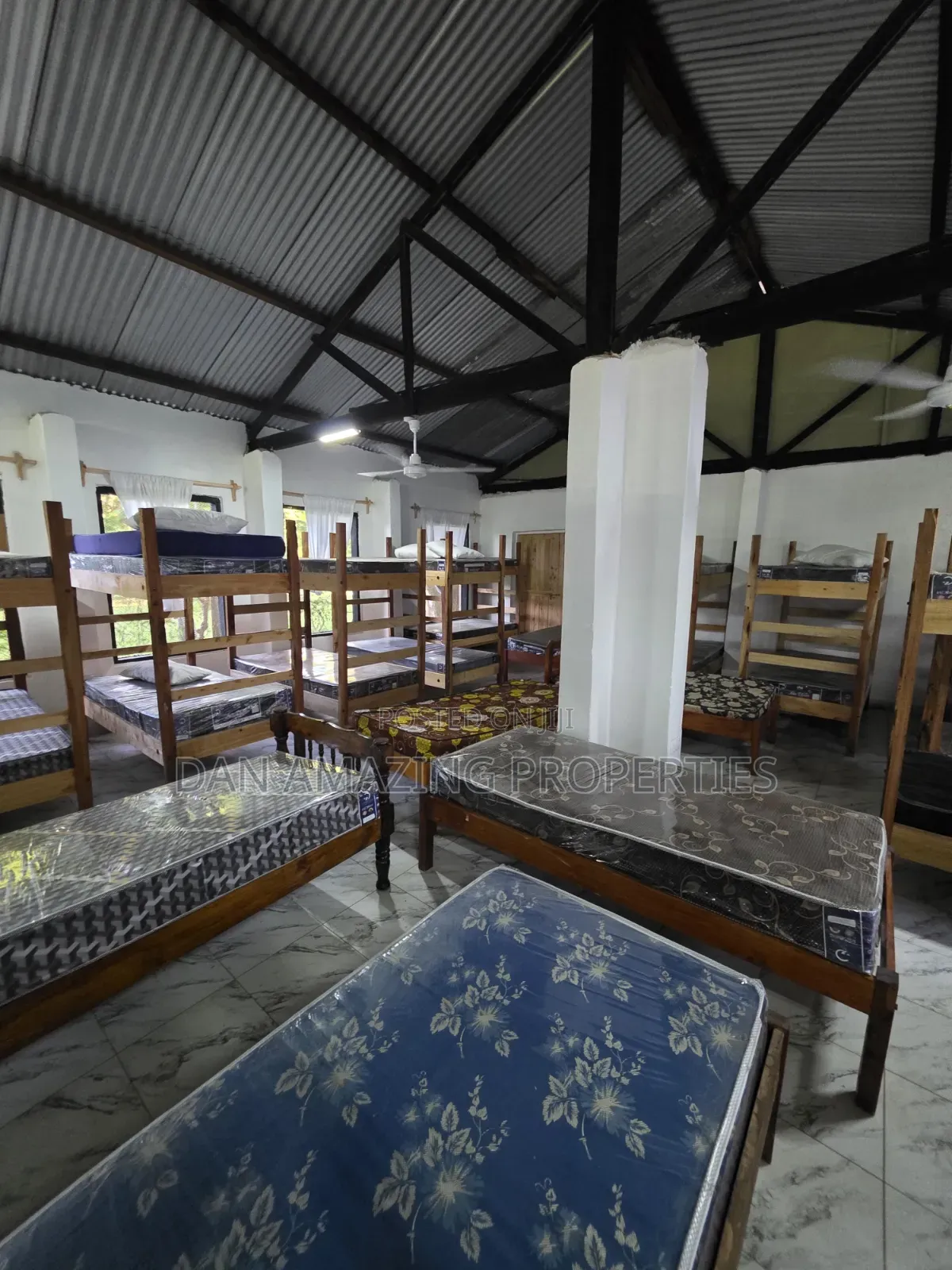 Domitories Mtwapa for Upto 400 Students for Rent Kes1000 Per Student
