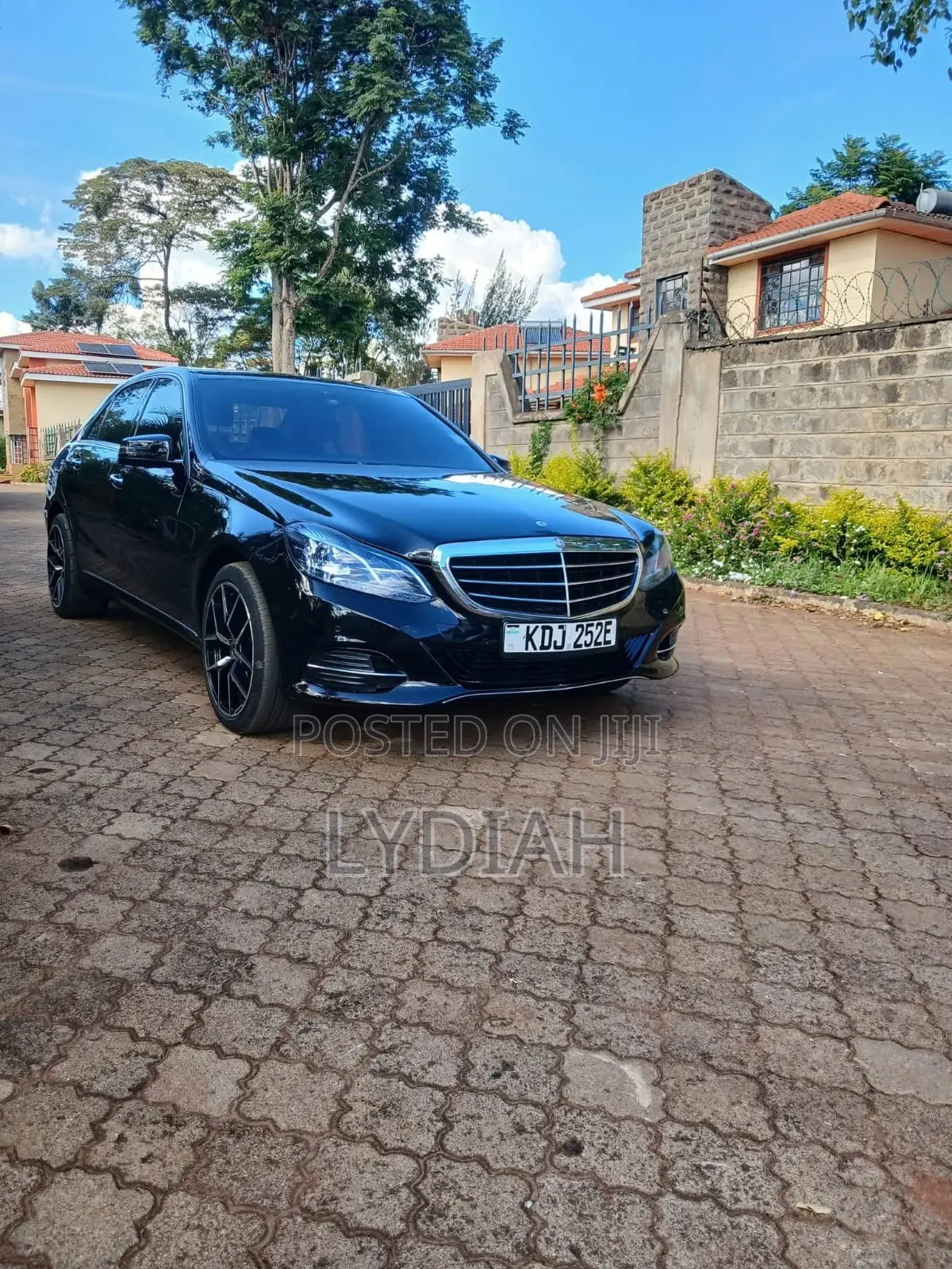 Mercedes-Benz E250 SV Premium 2014 Black