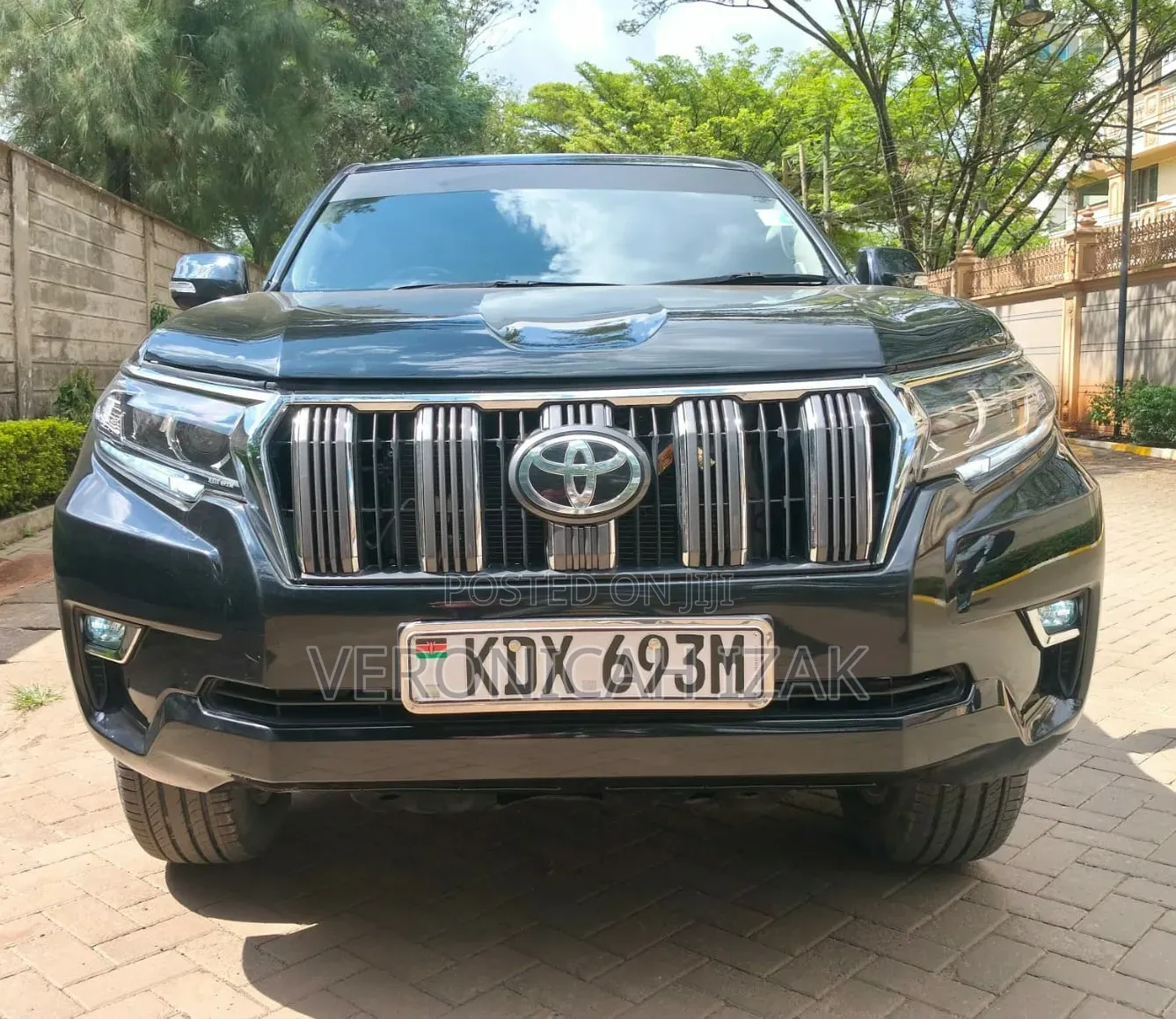 Toyota Land Cruiser Prado 2015 Black
