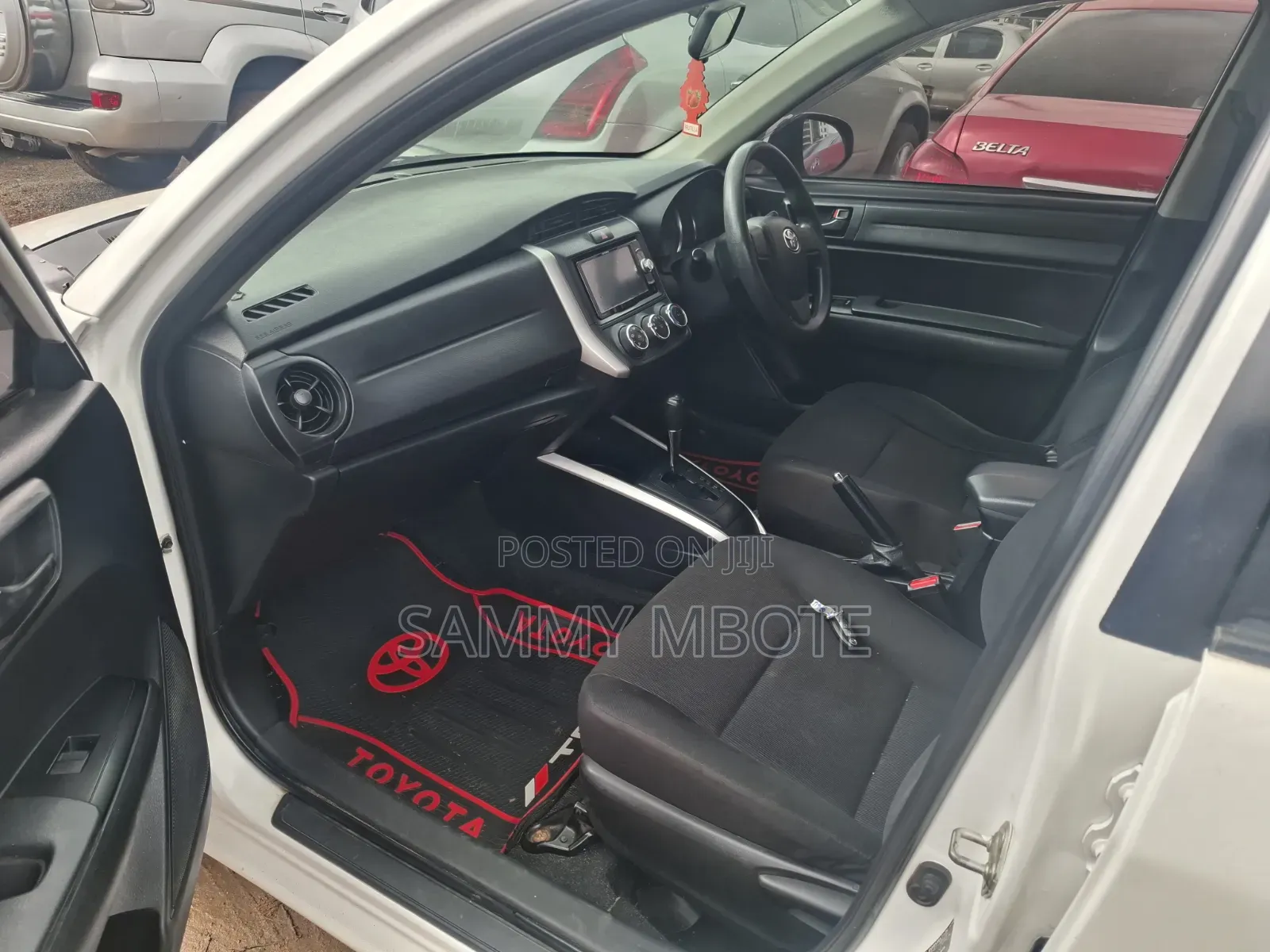 Toyota Corolla Fielder 1.5 Petrol FWD 2015 White