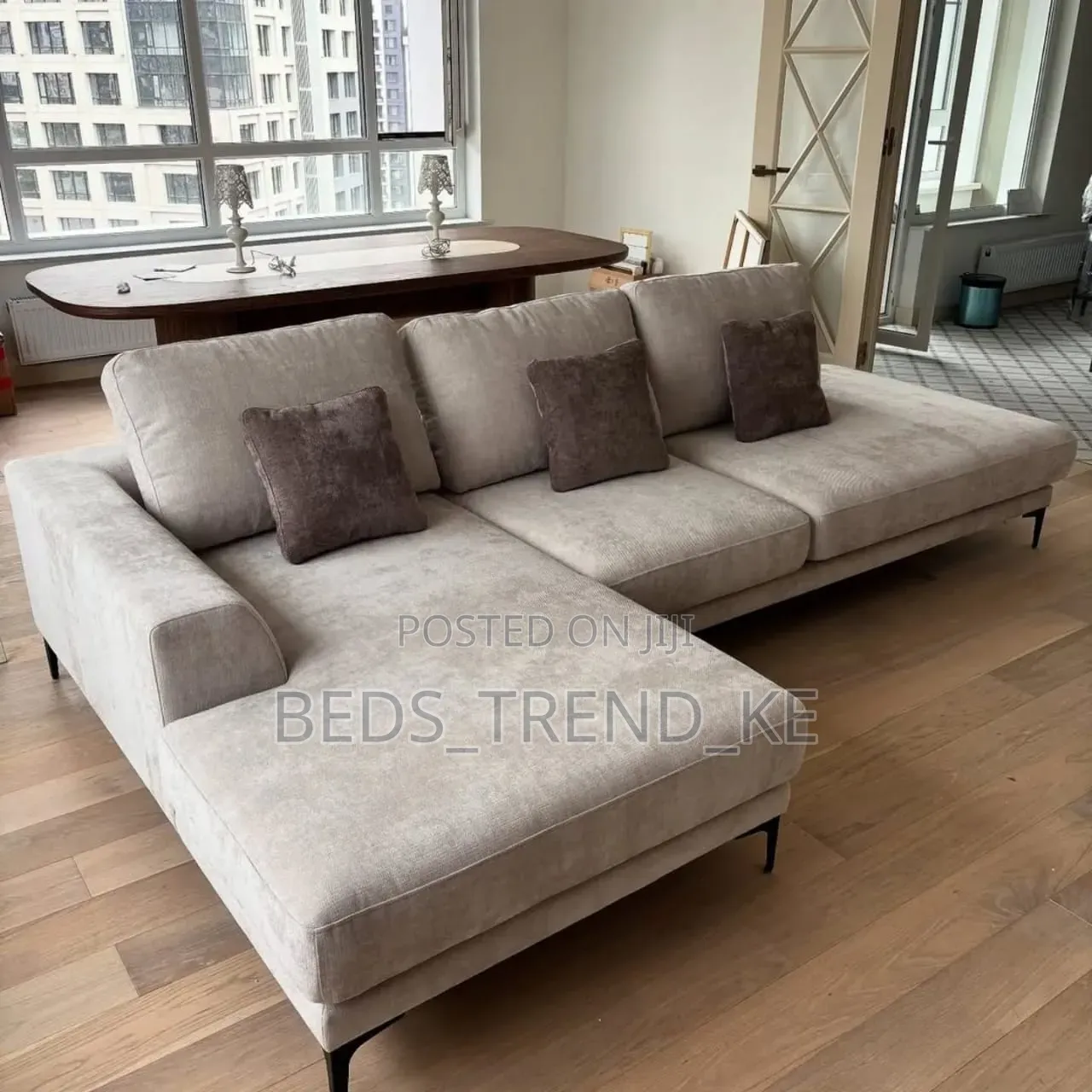 Spacious L-Seat Sofa With Raised Stands