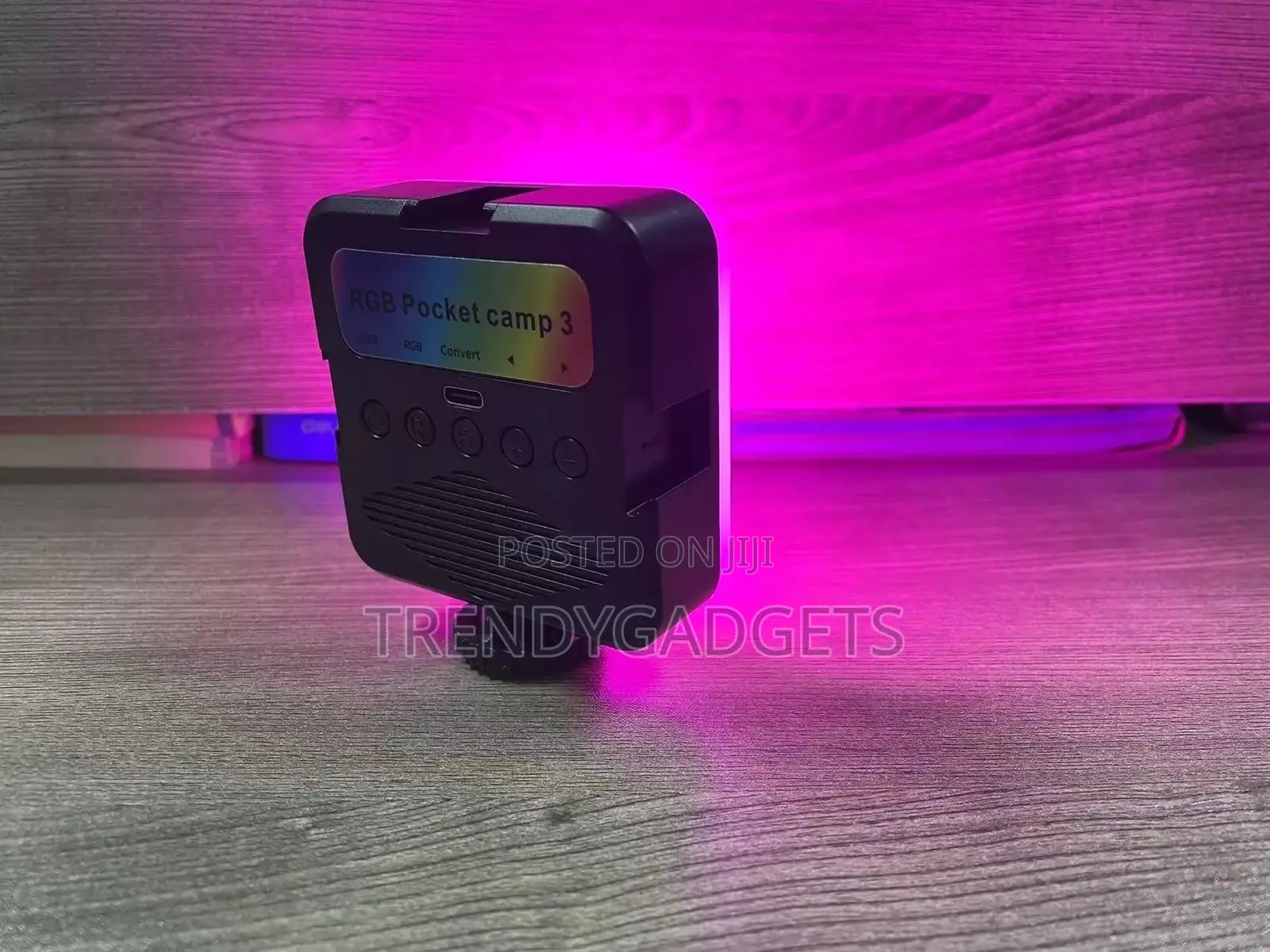 Ay-83 Rgb Mini Video Light Rechargeable Pocket Vlog Light
