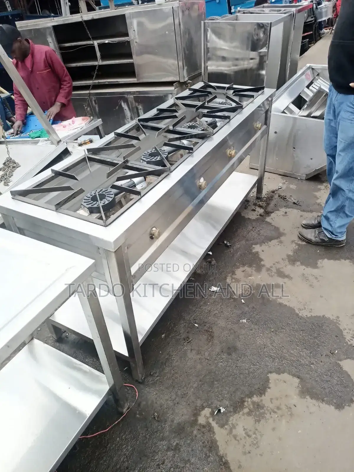 4 Burner Cooker
