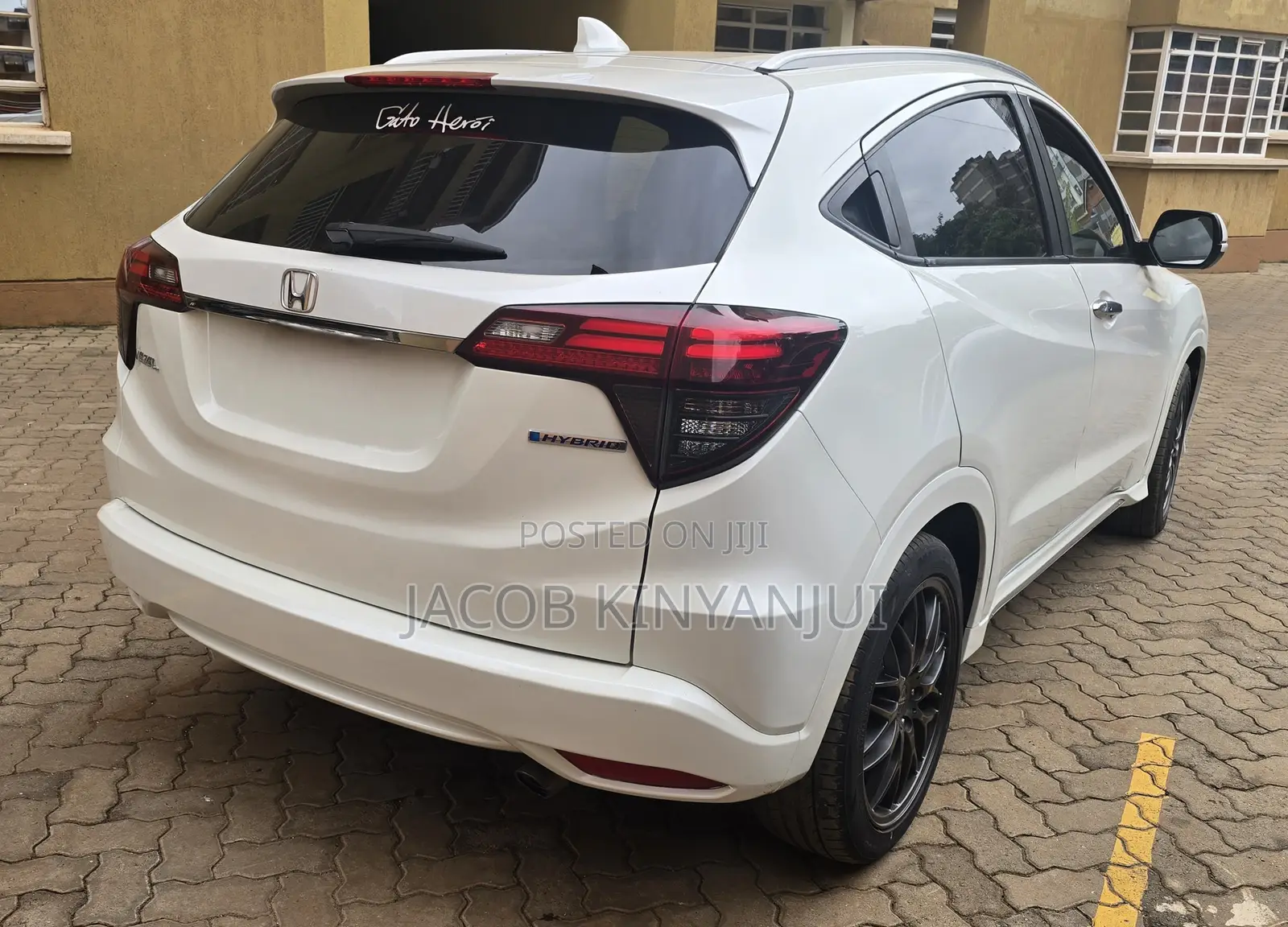 Honda Vezel 1.5 Hybrid 2WD 2018 Pearl