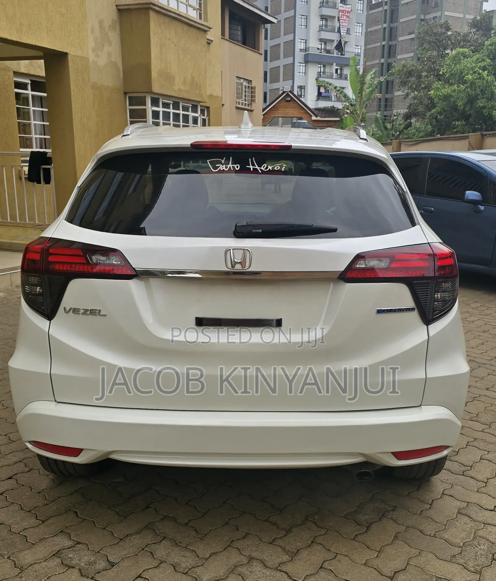 Honda Vezel 1.5 Hybrid 2WD 2018 Pearl