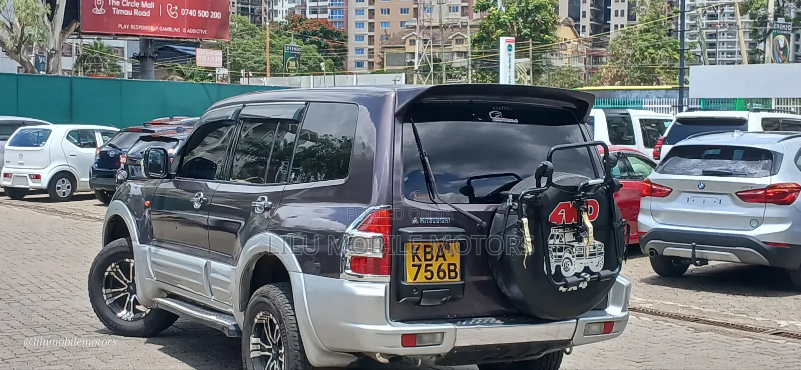Mitsubishi Pajero Sport 2000 Purple