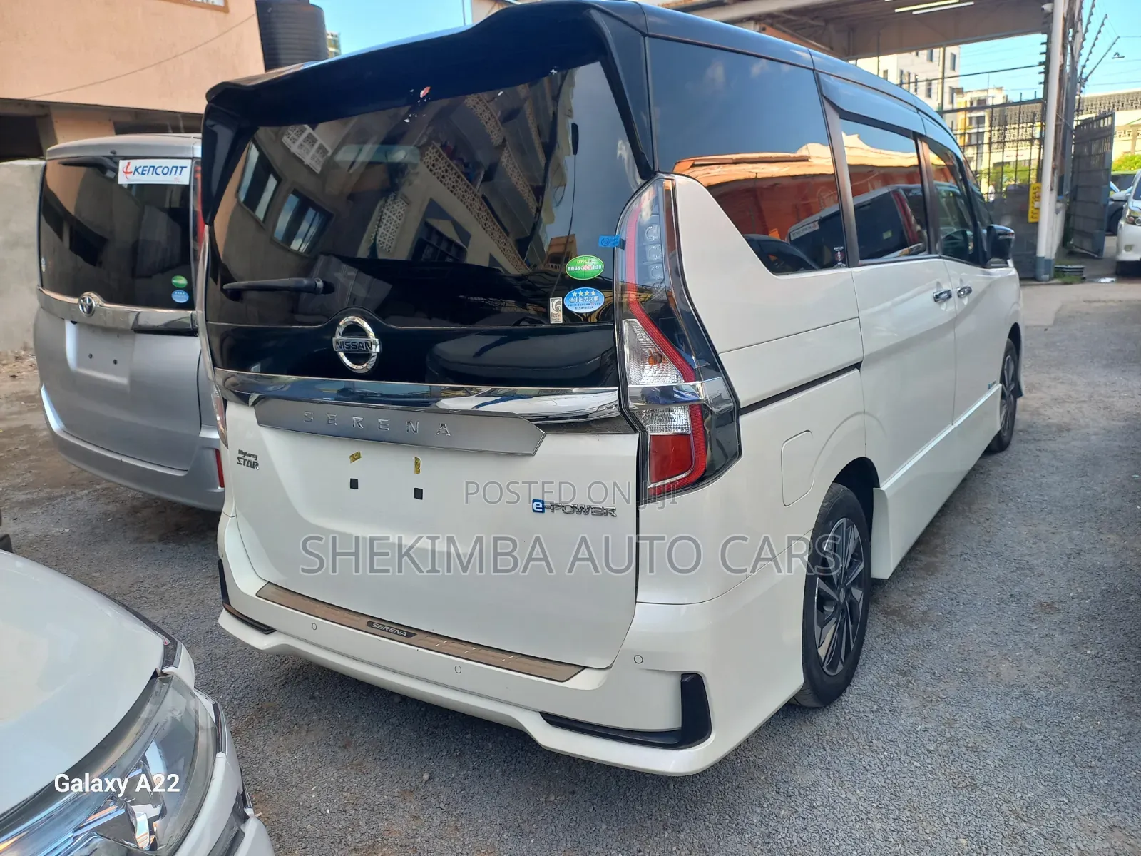 Nissan Serena 2019 White