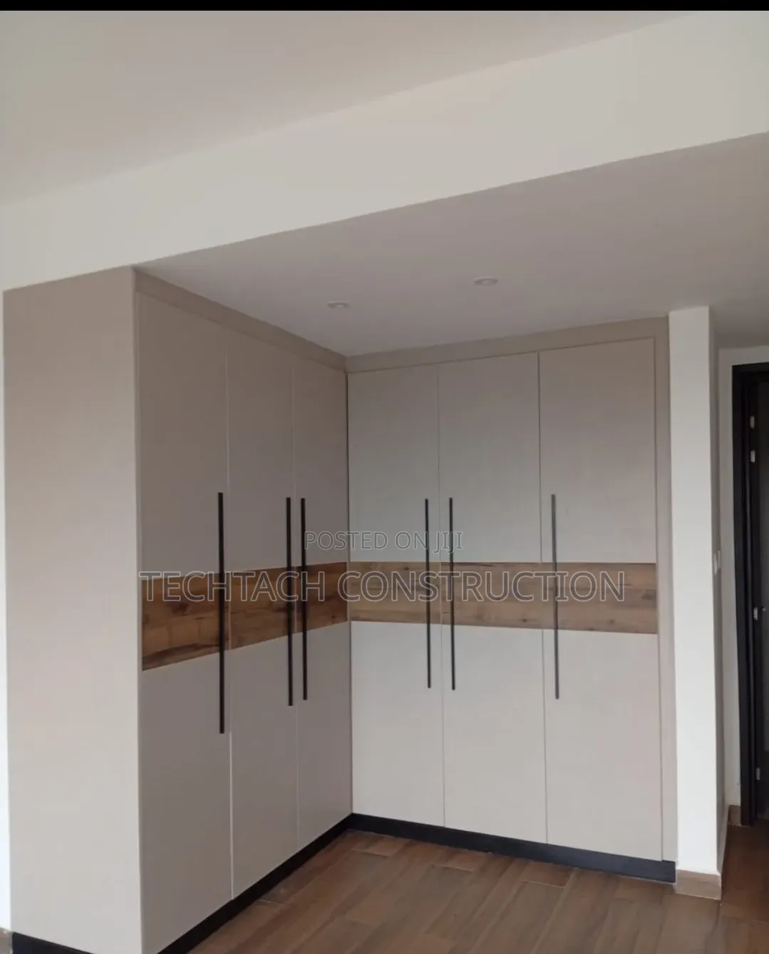 Closets Wardrobes
