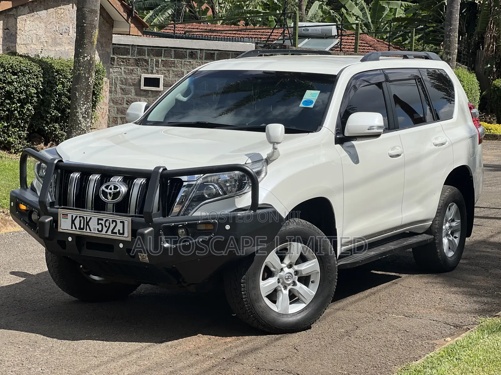 Toyota Land Cruiser Prado 2016 Pearl