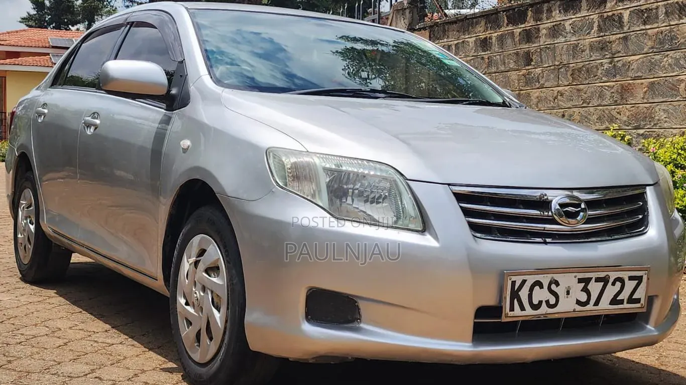 Toyota Axio 2011