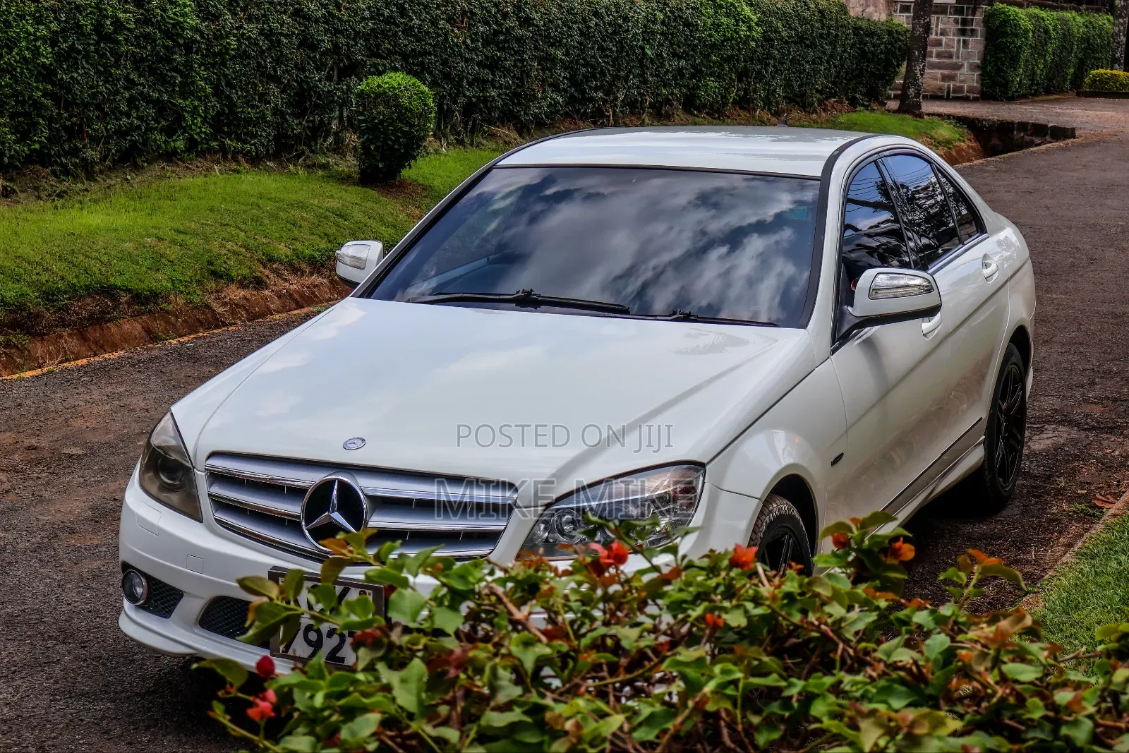 Mercedes-Benz C200 2009 White