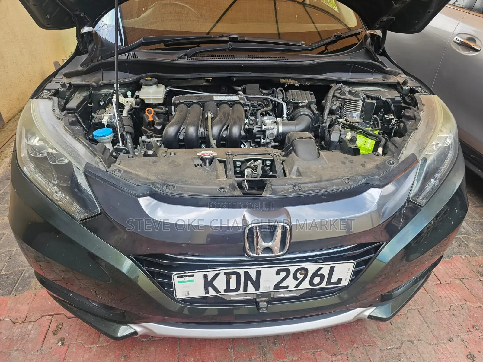 Honda Vezel 2016 Brown