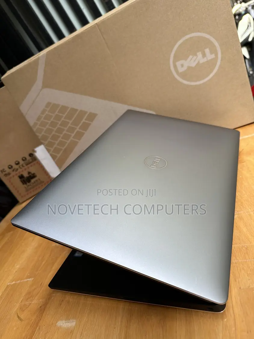 Laptop Dell Precision 5540 16GB Intel Xeon SSD 512GB