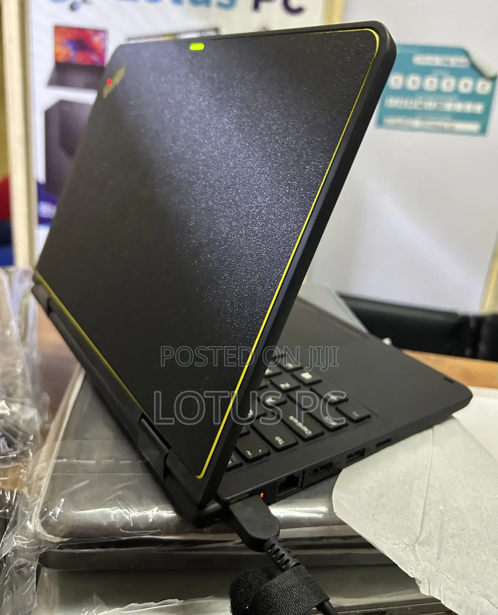 Laptop Lenovo ThinkPad 11e 8GB Intel Core M3 SSD 128GB