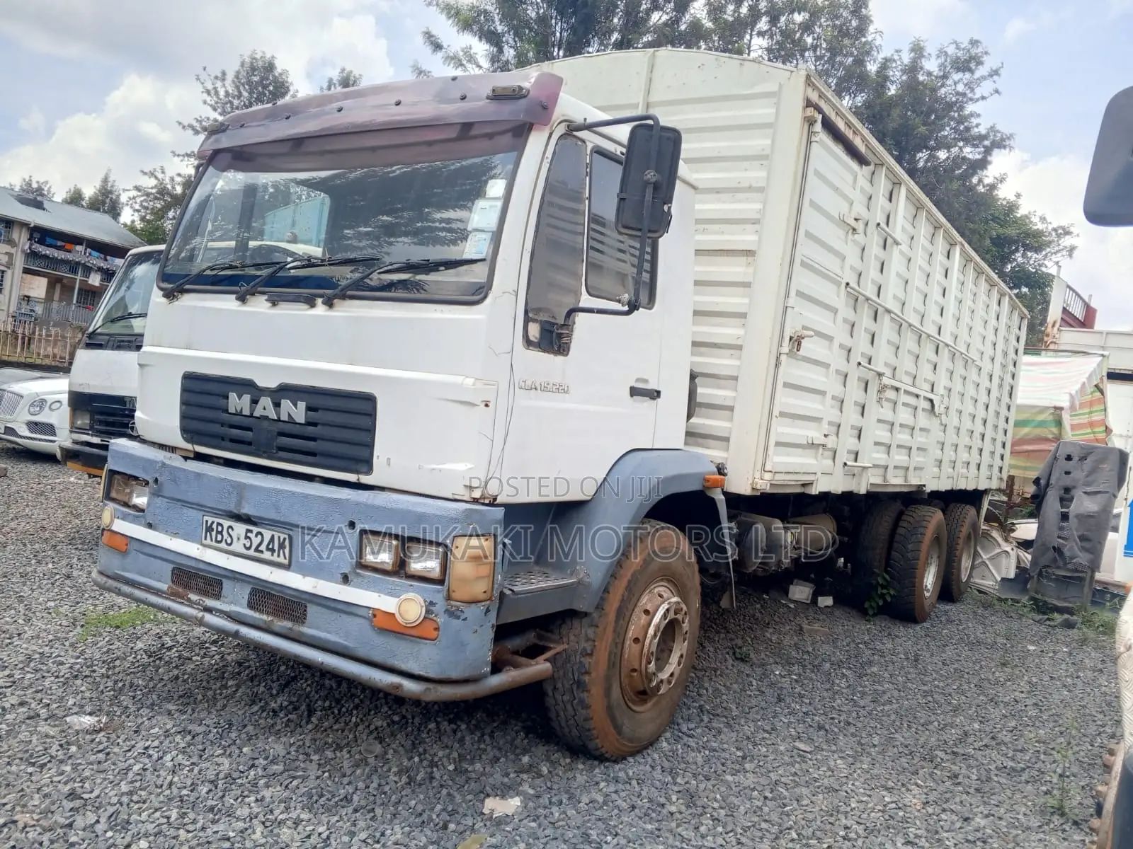 MAN T42 2004 Pearl