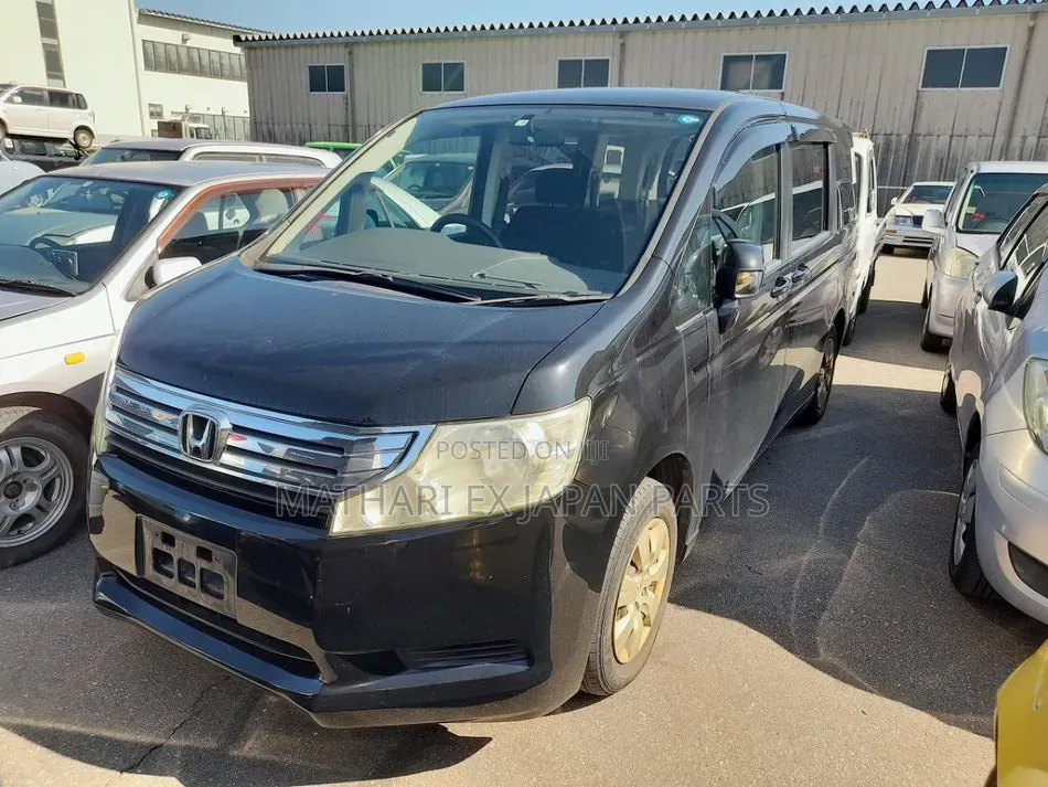 Honda Stepwagon Rk1 Nosecut 2009–2015 Original Ex-Japan