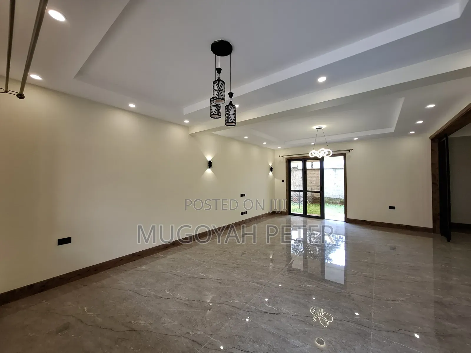 4bdrm Villa in Banana for rent