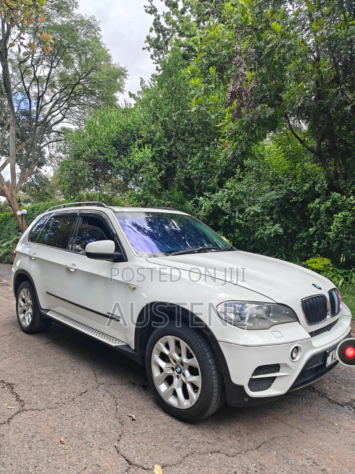 BMW X5 xDrive35d AWD (3.0L 6cyl 6A) 2011 White
