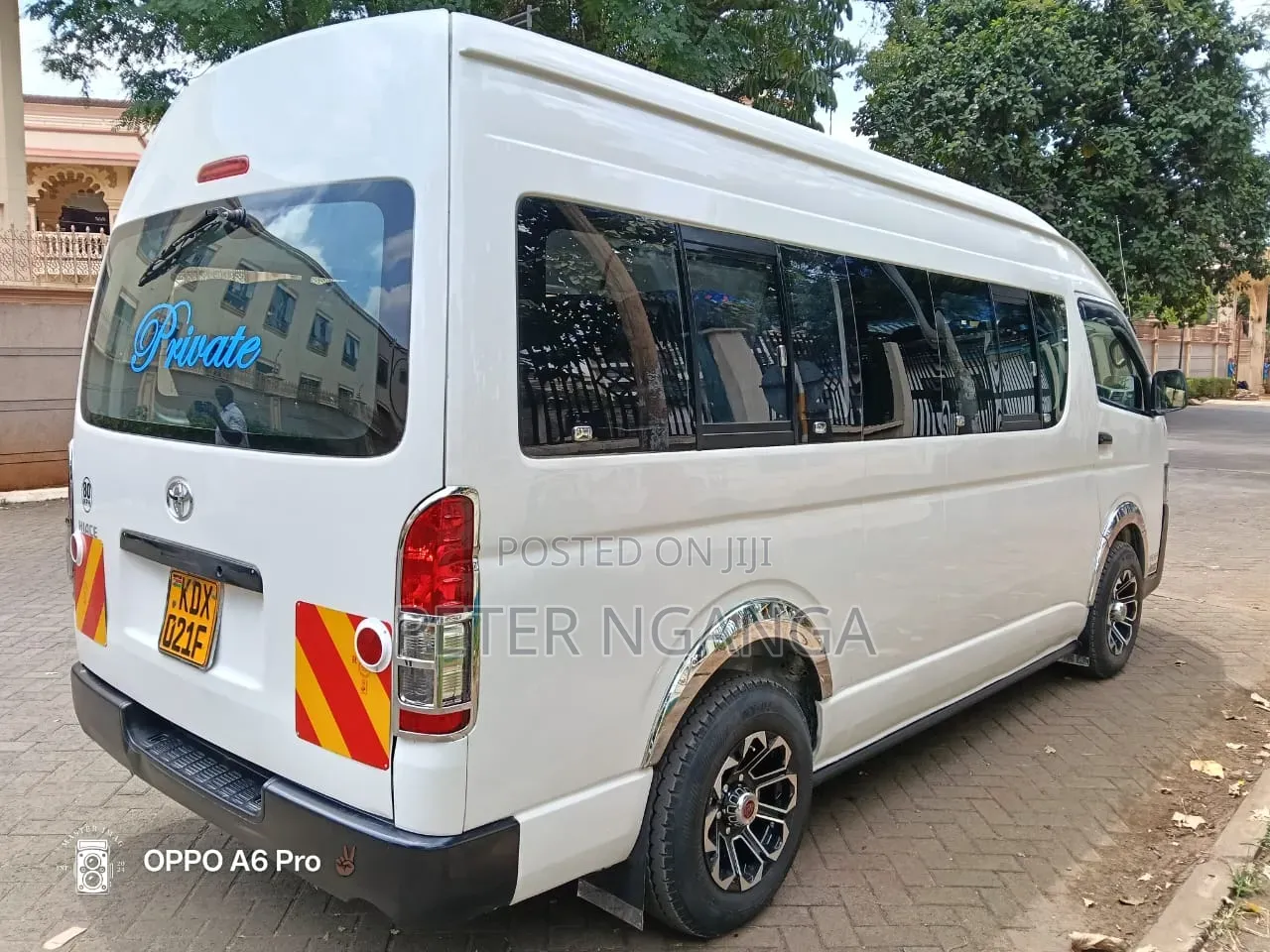 Toyota HiAce 2013 White