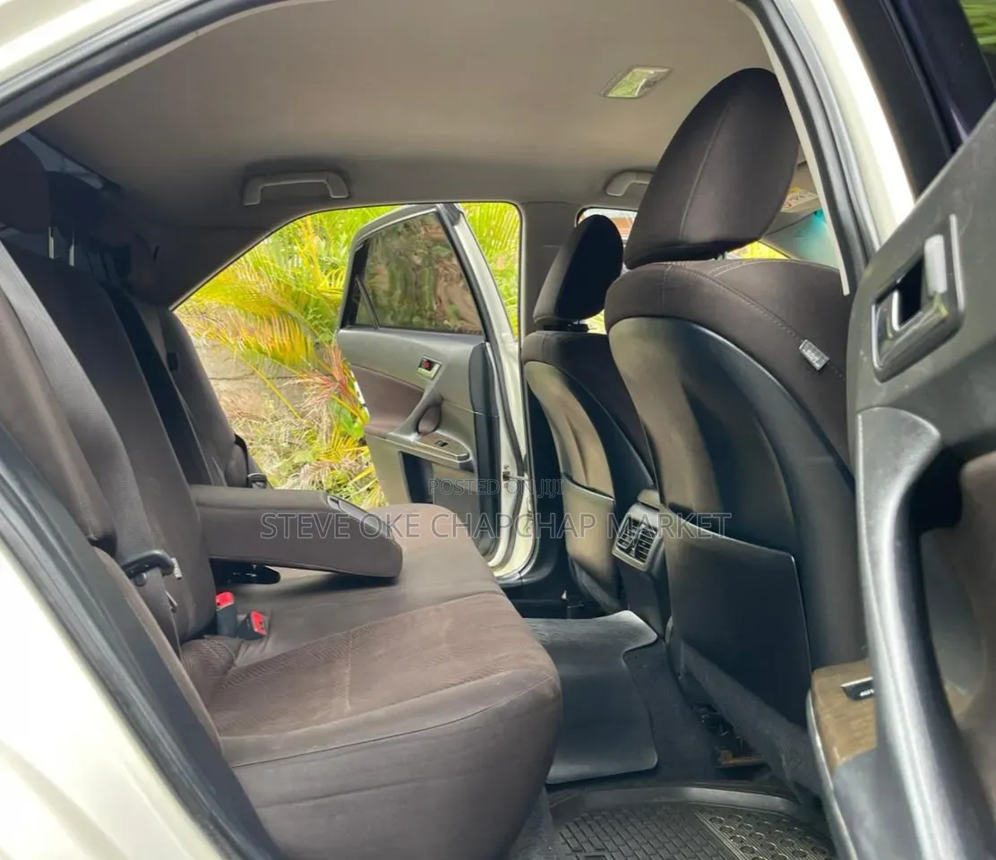 Toyota Mark X 2014 White