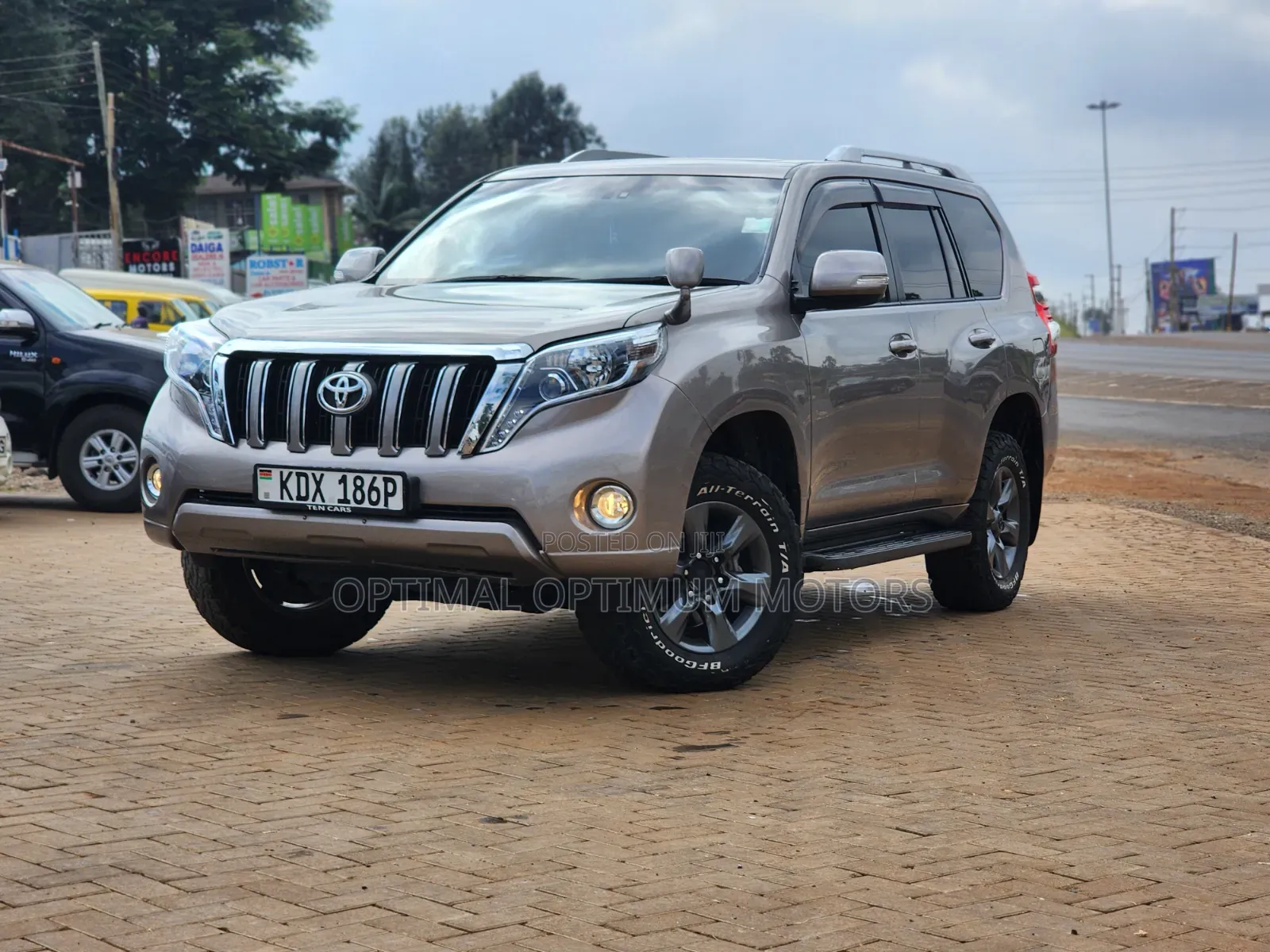 Toyota Land Cruiser Prado 2.8 D-4D 2015 Beige