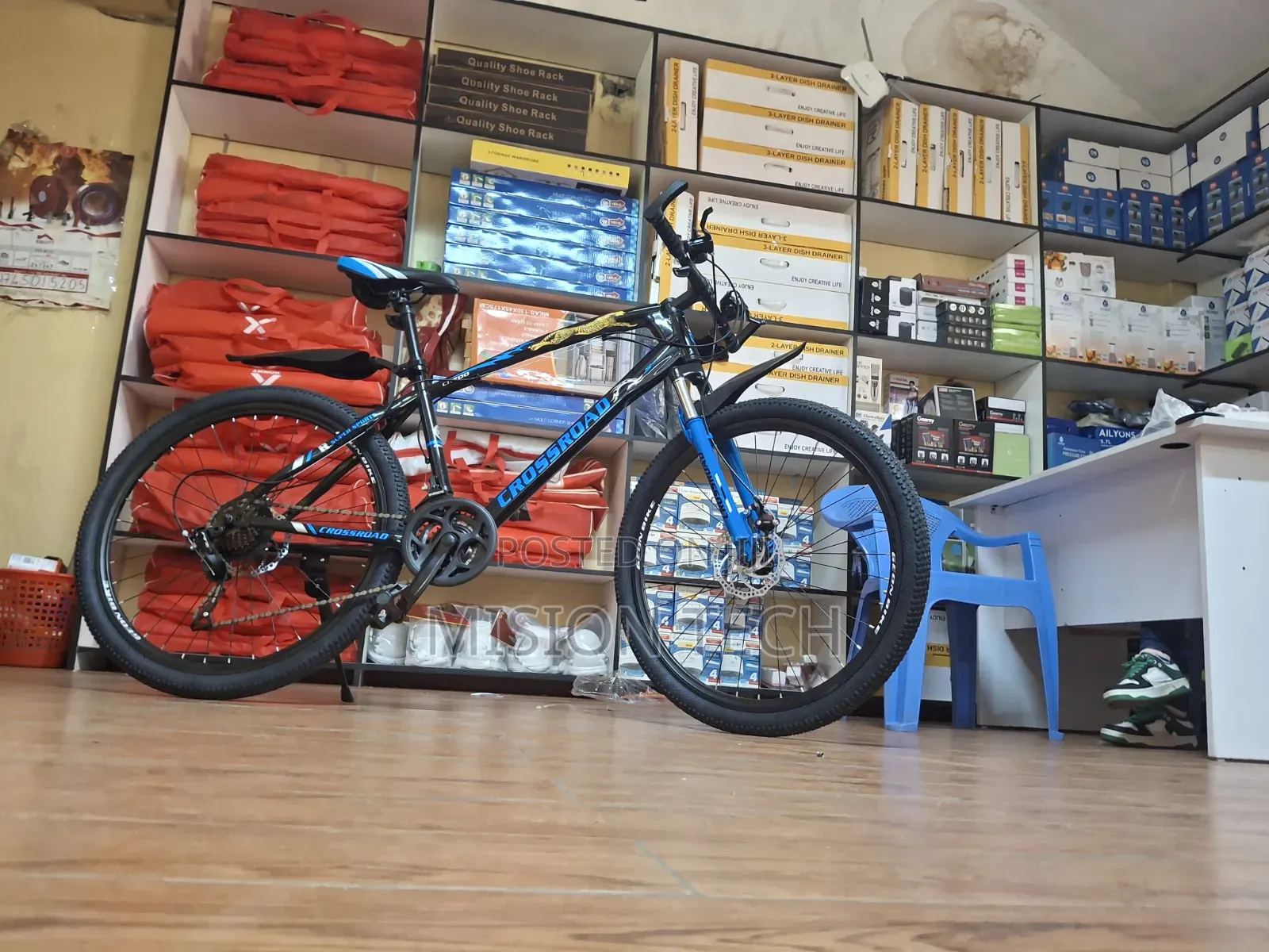 Crossroad 26-Inch Mountain Bike**