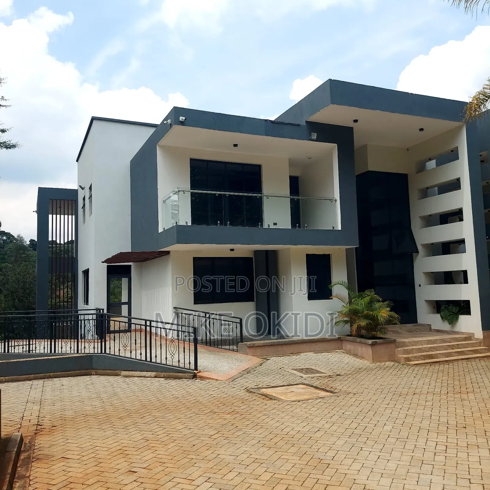 5bdrm Mansion in Karen, Hardy for rent