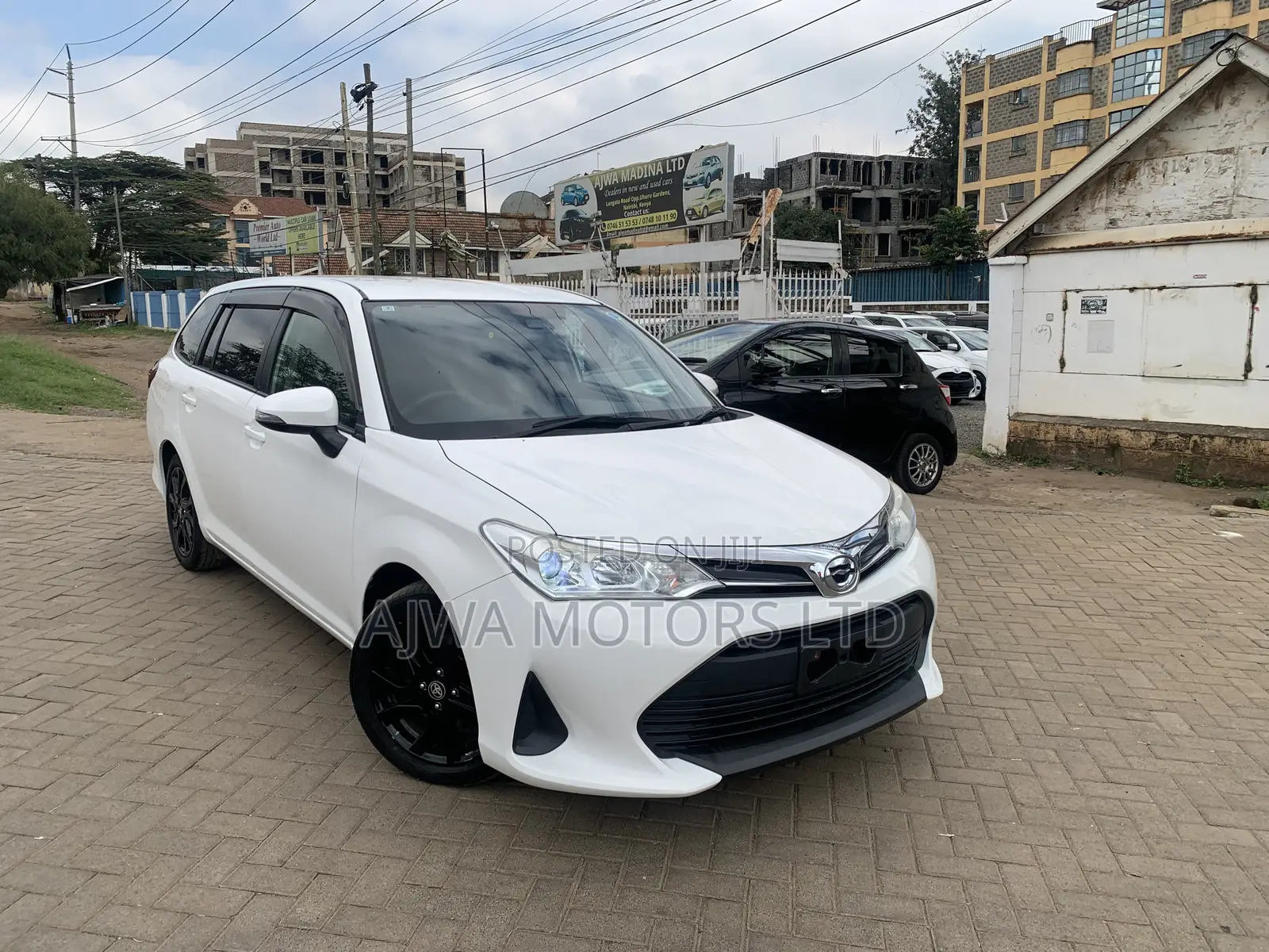 Toyota Corolla Fielder 1.5 Petrol FWD 2020 White