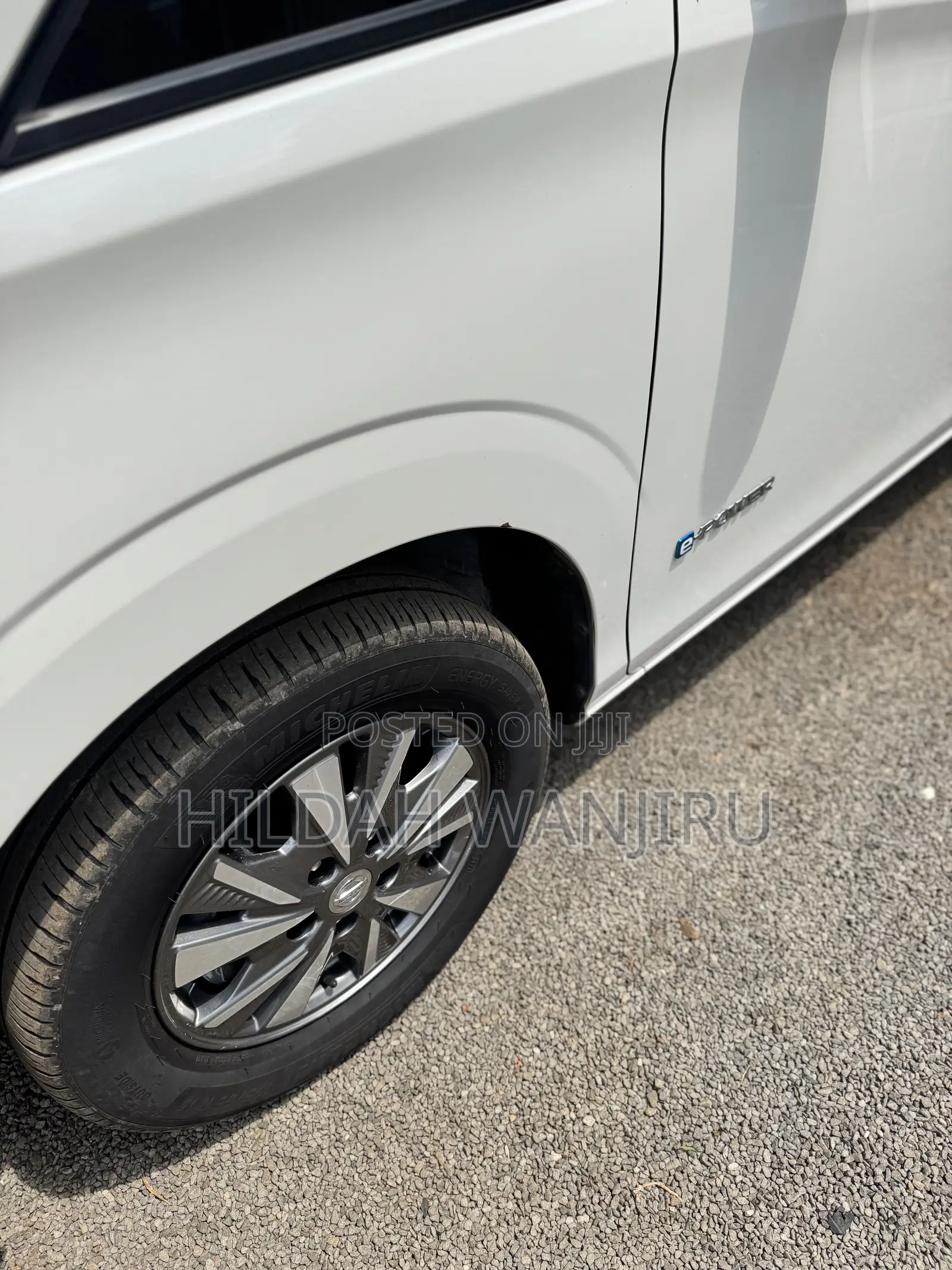 Nissan Serena 2018 White