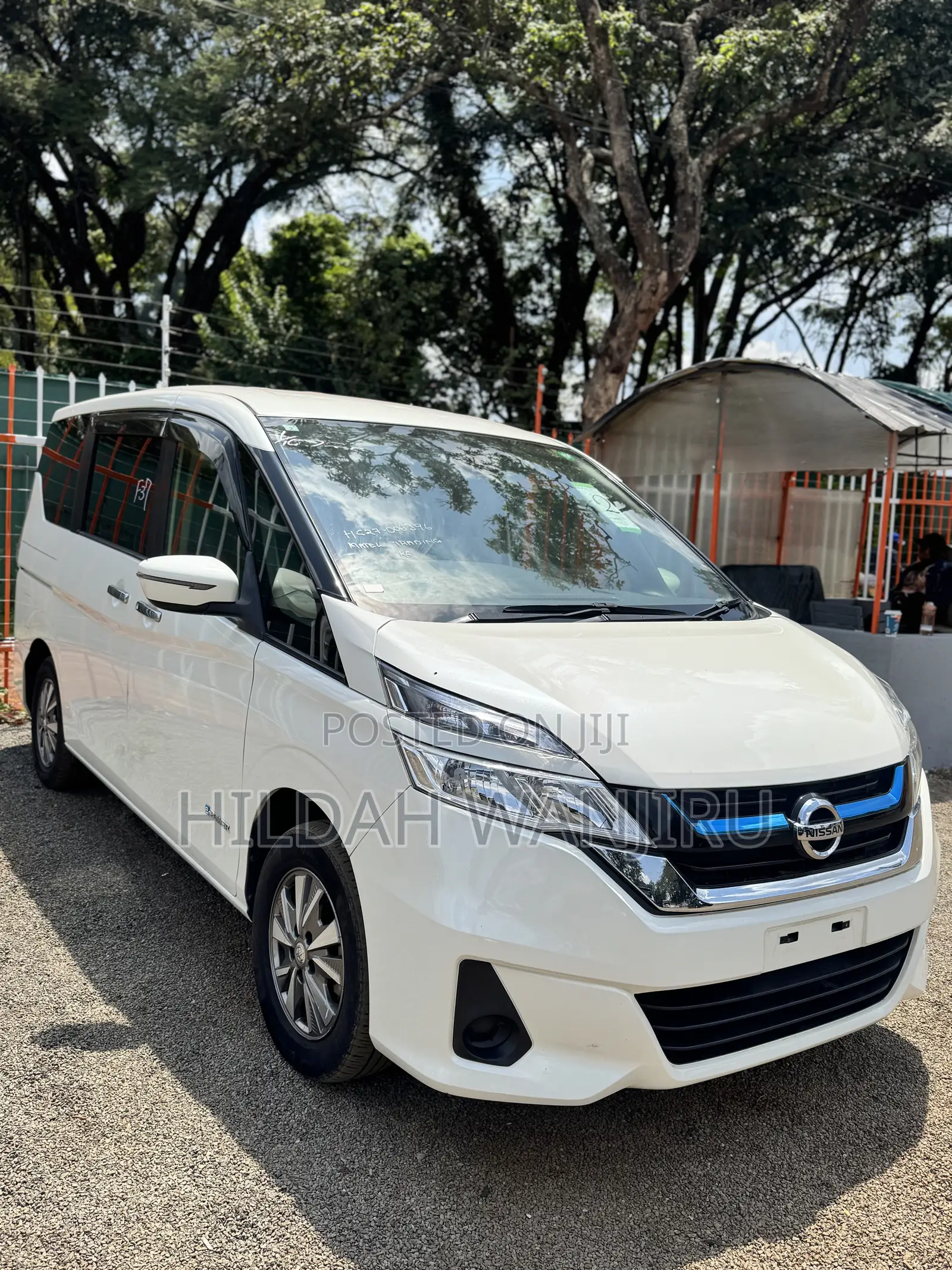 Nissan Serena 2018 White