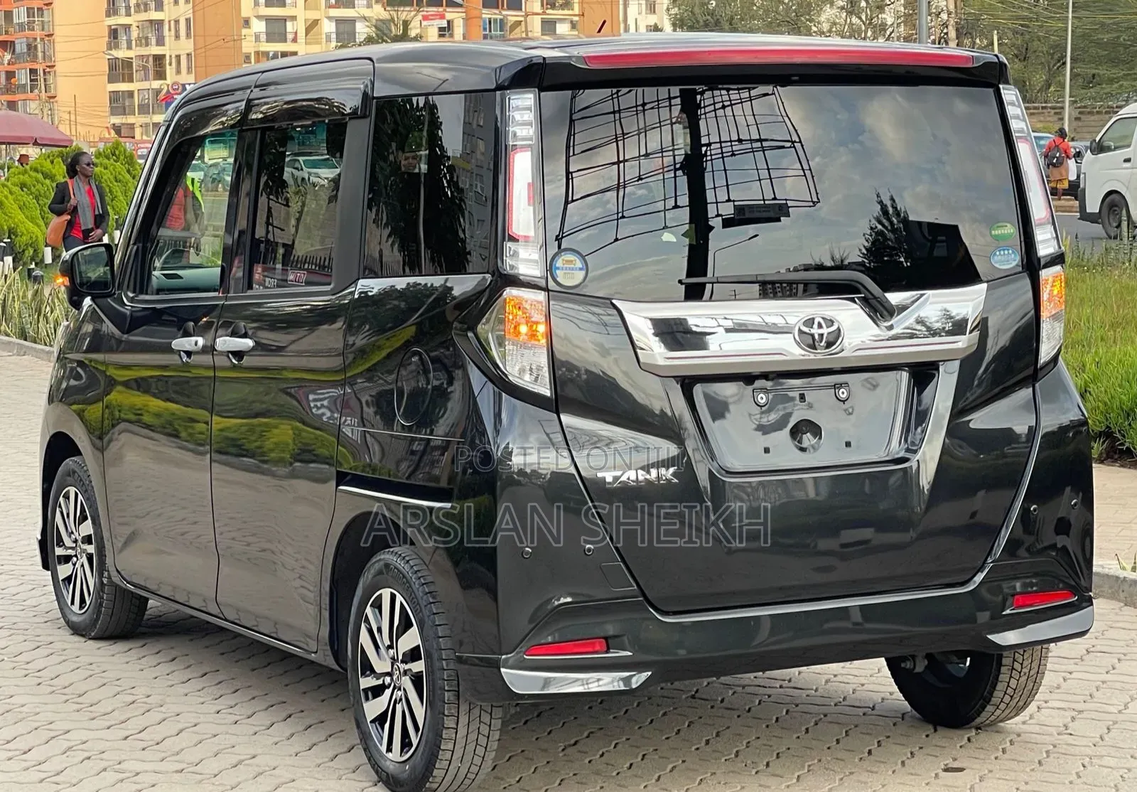 Toyota Tank 2019 Black