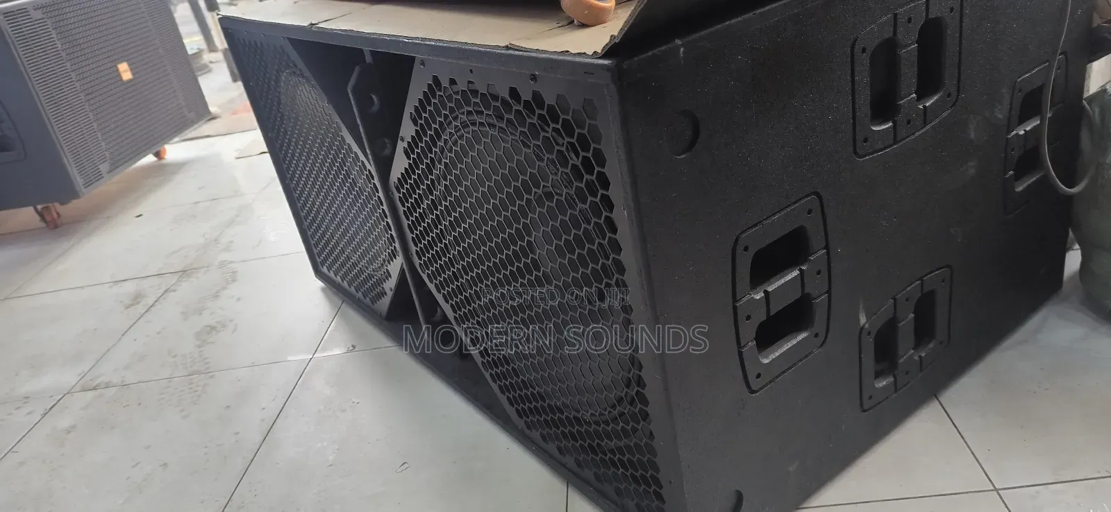 Bass Boss Double Bass Speaker