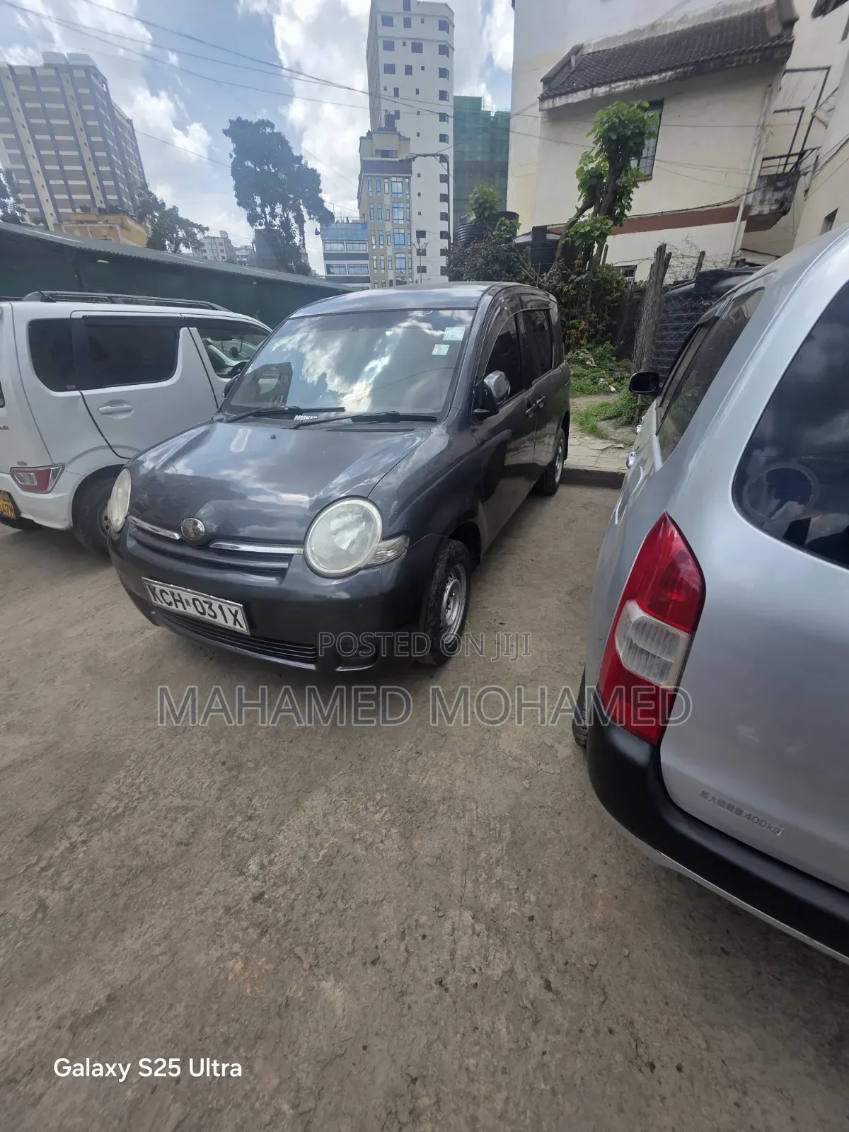 Toyota Sienta 2009 Gray