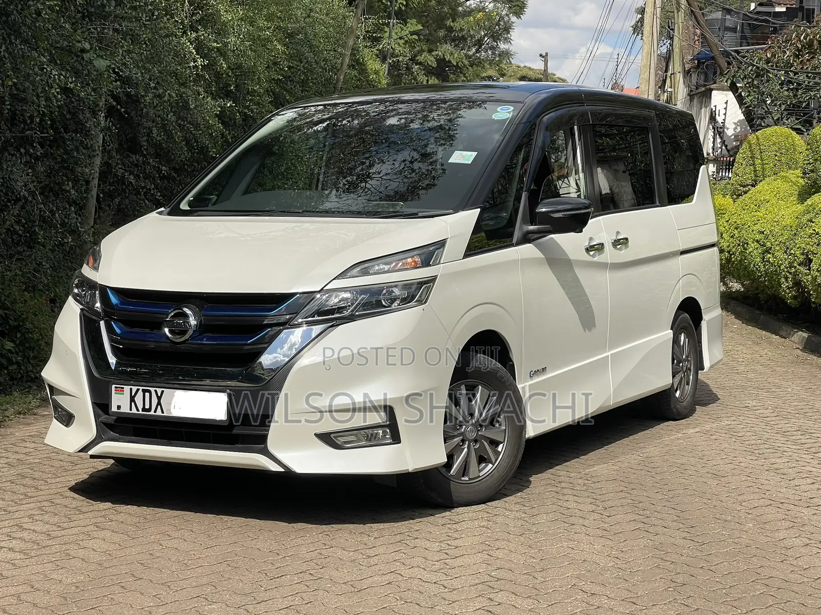 Nissan Serena 2019 White