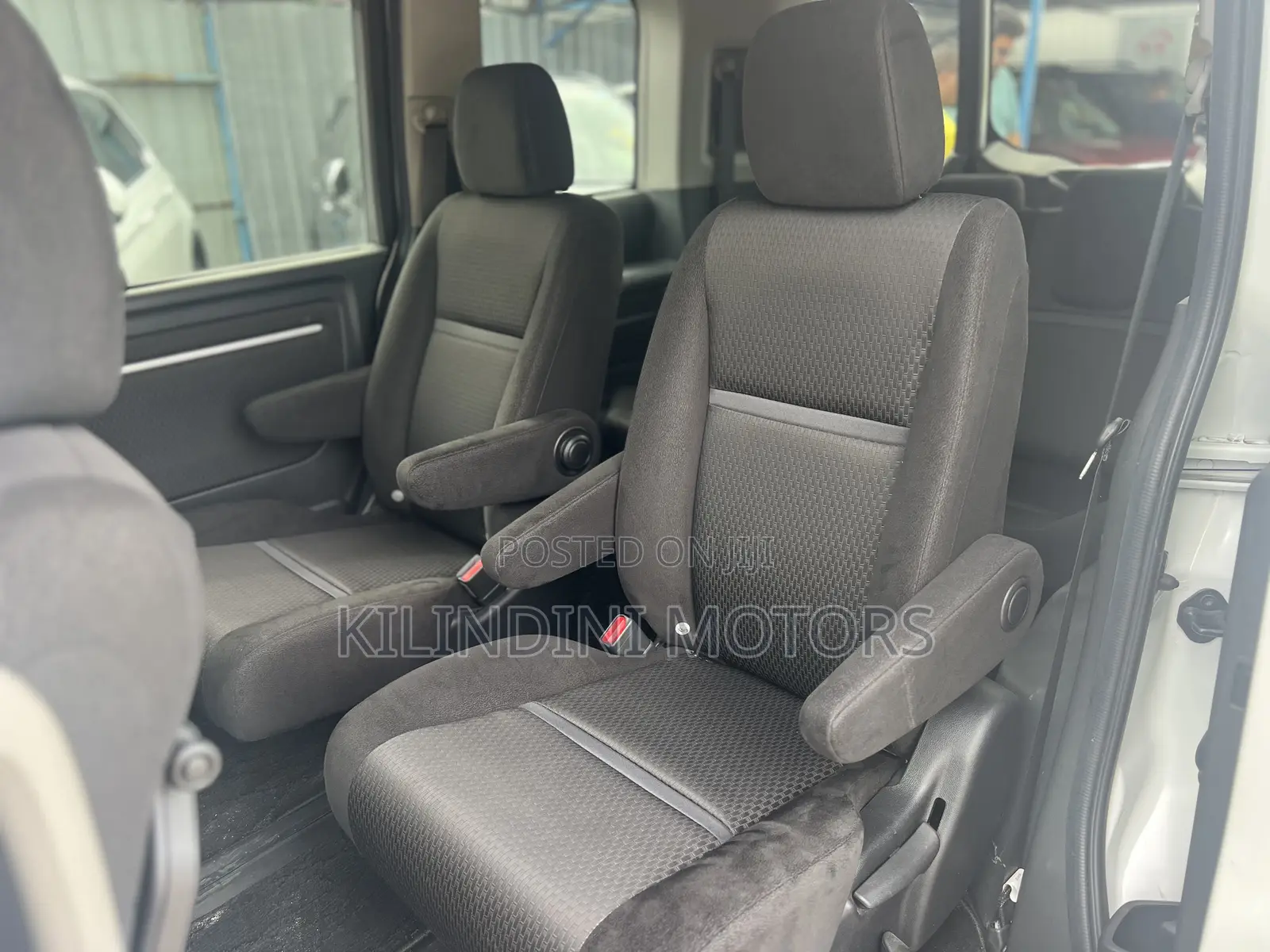 Honda Stepwgn 2019 White