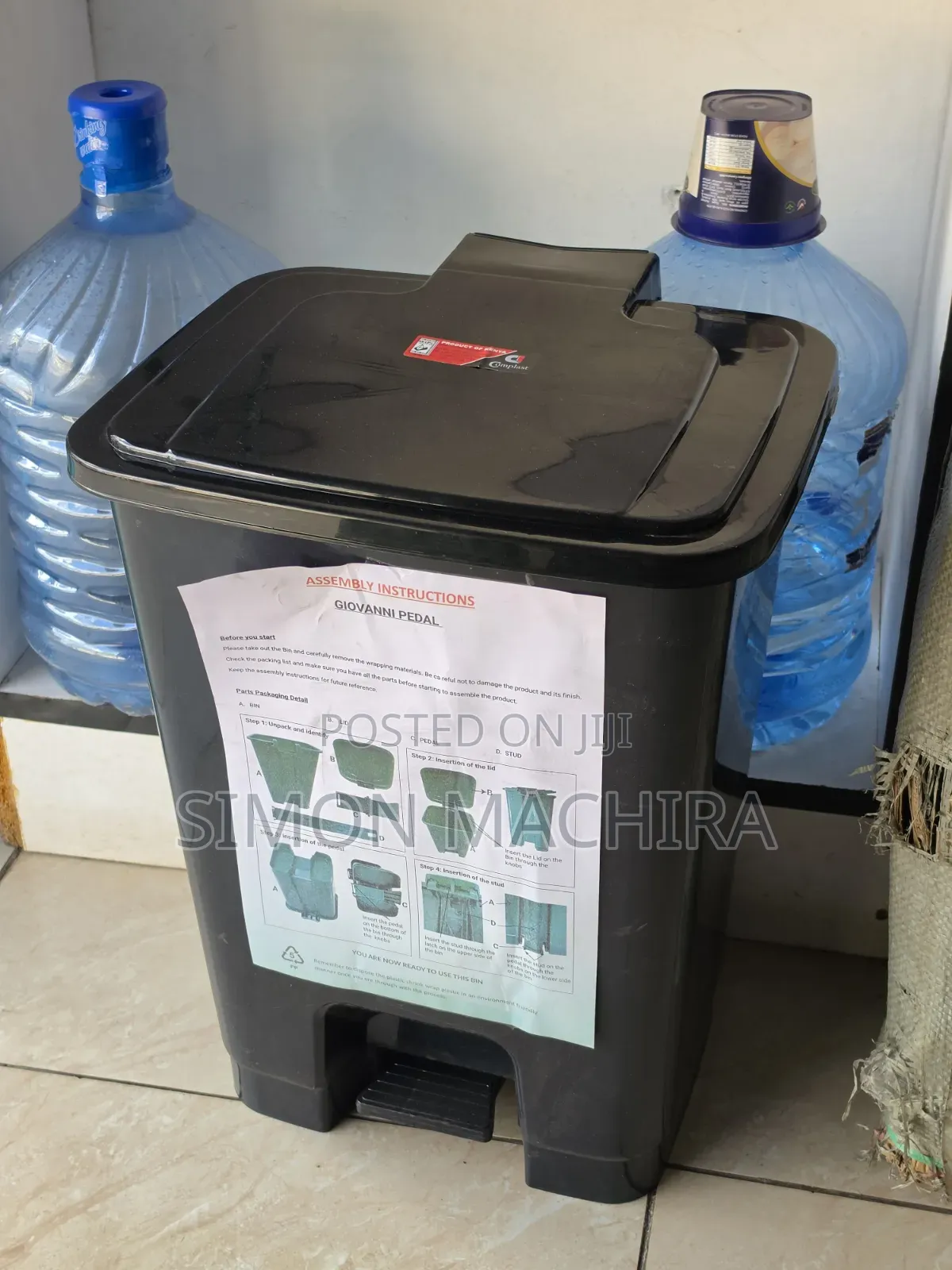 30l Pedal Dustbin With Lid