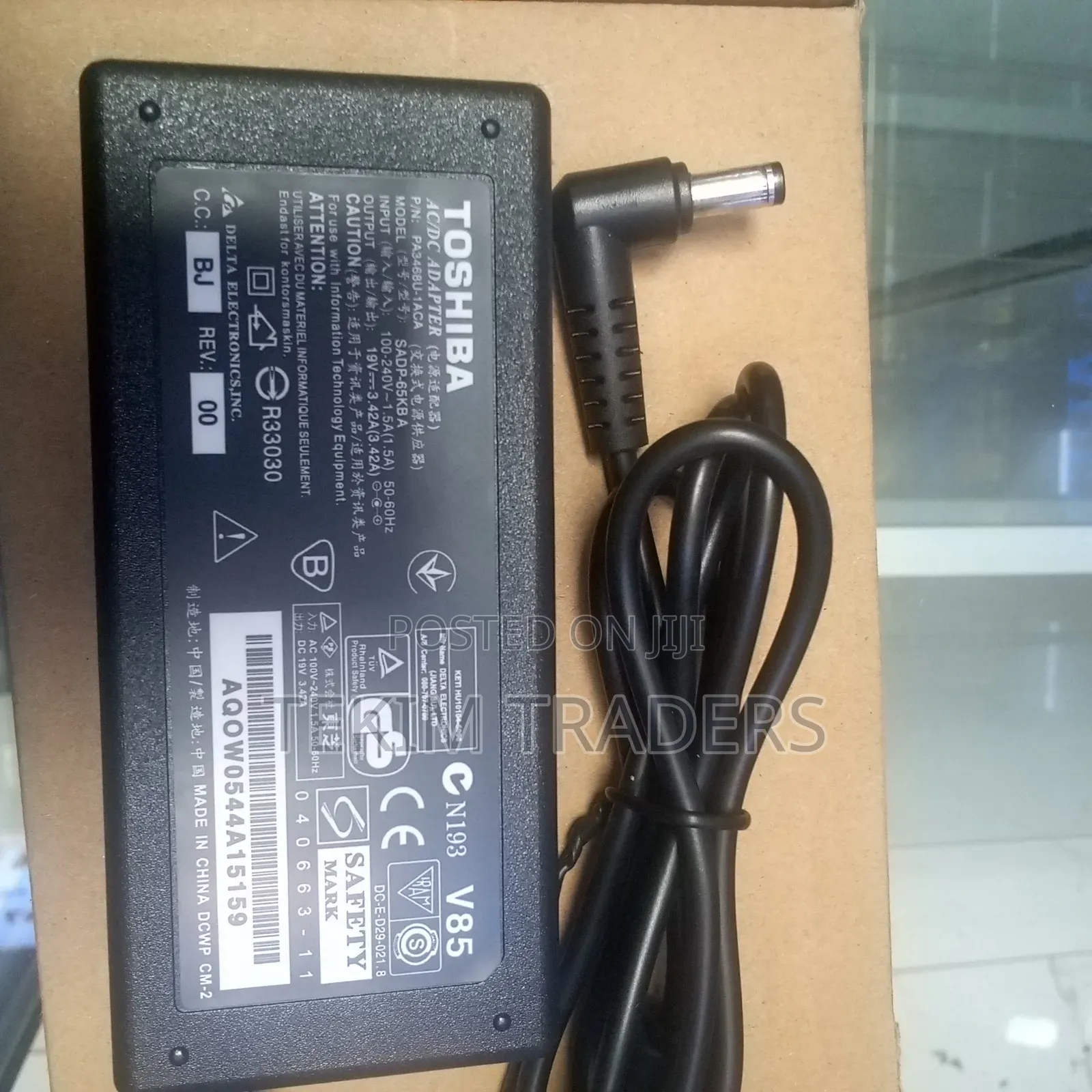 Original Toshiba Laptop Adaptor